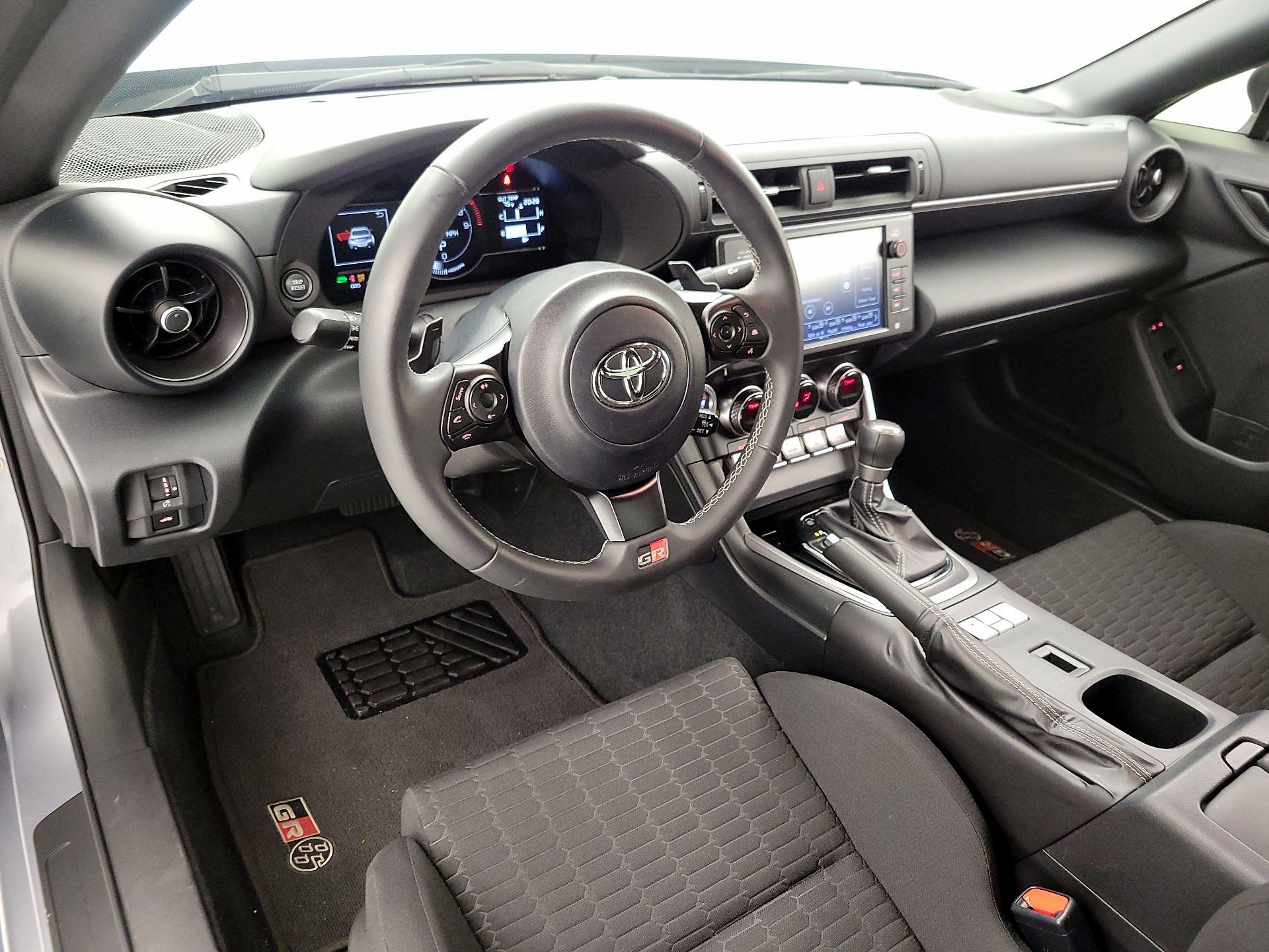 Thumbnail: 2023 Toyota GR86 - 9