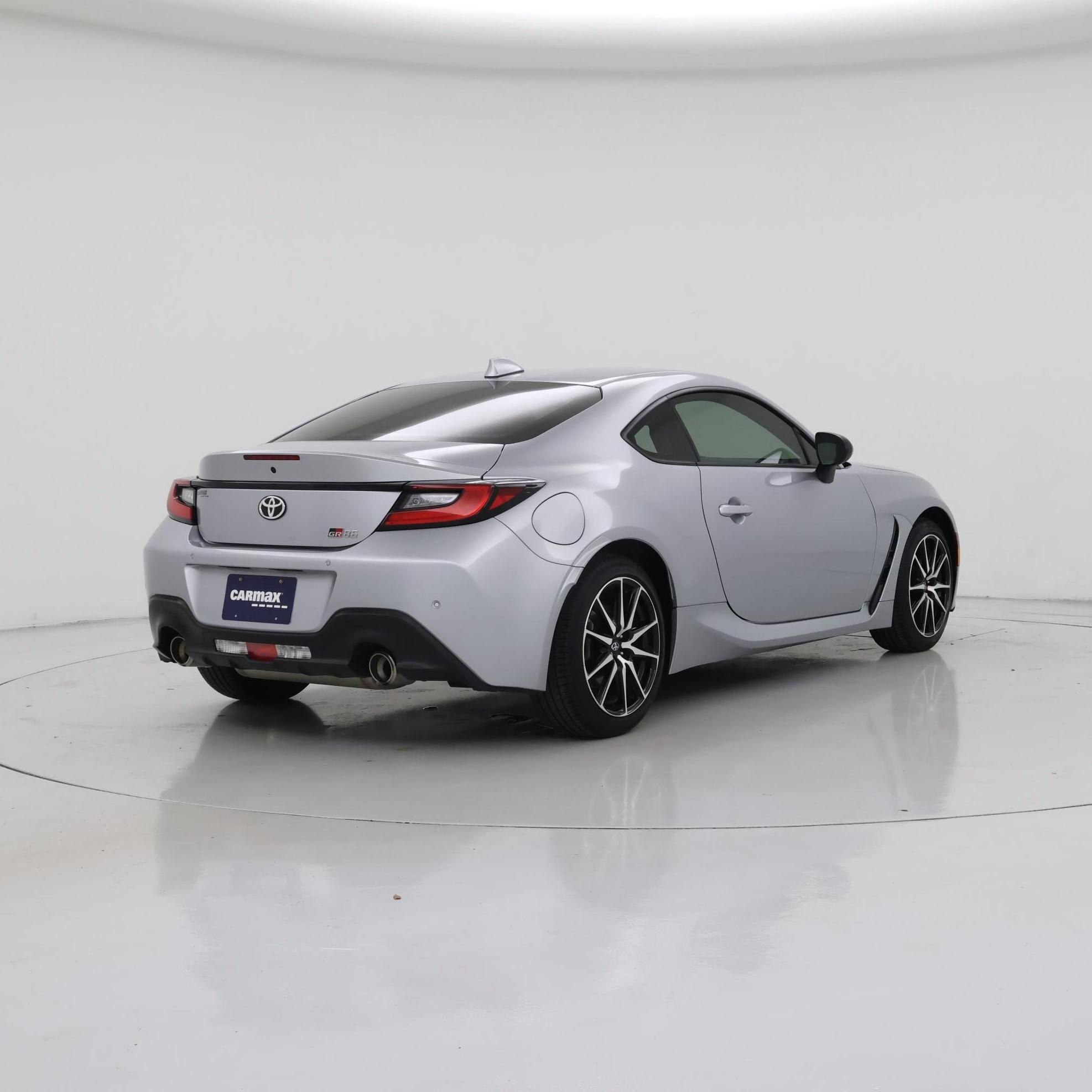 Thumbnail: 2023 Toyota GR86 - 8