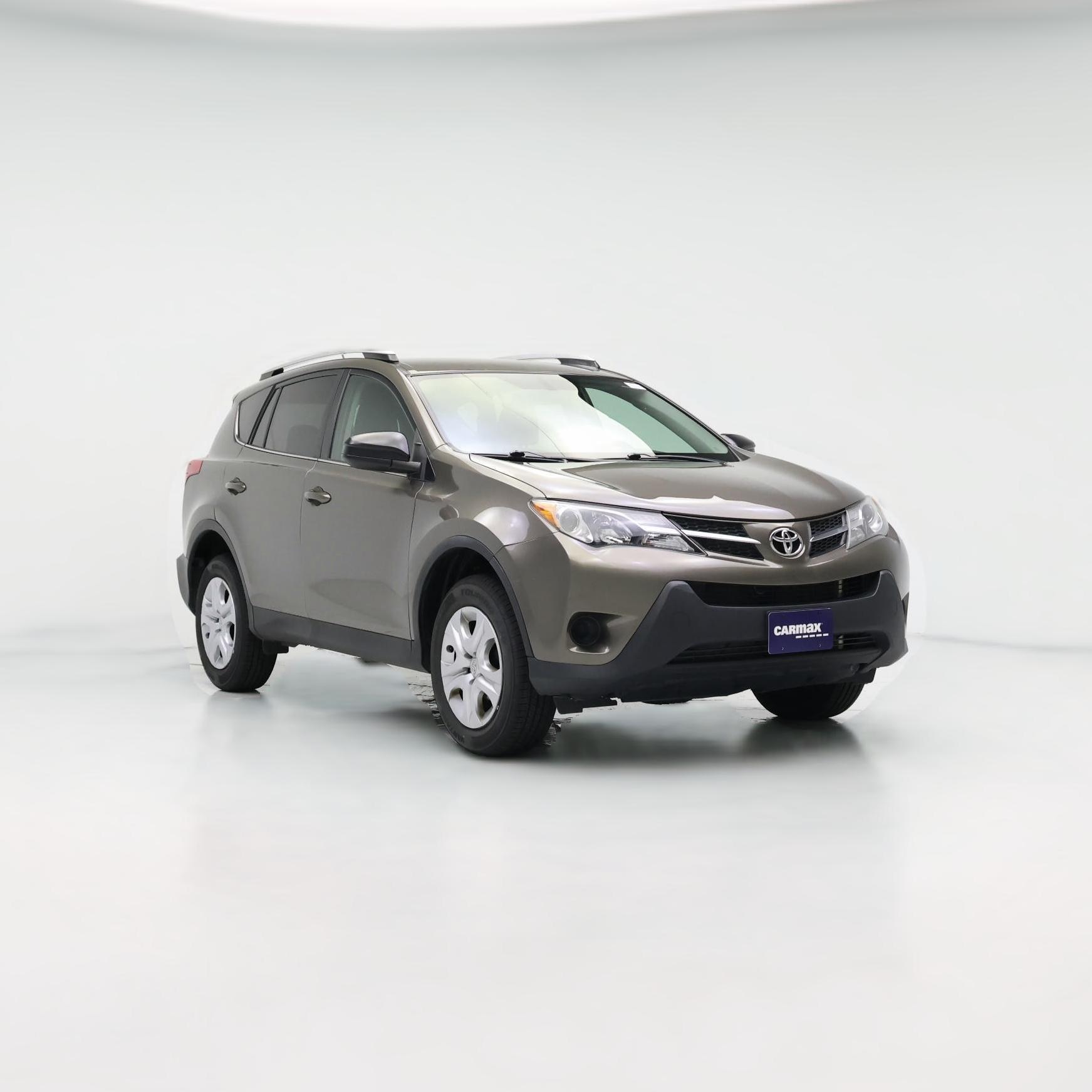 Thumbnail: 2015 Toyota RAV4 - 1