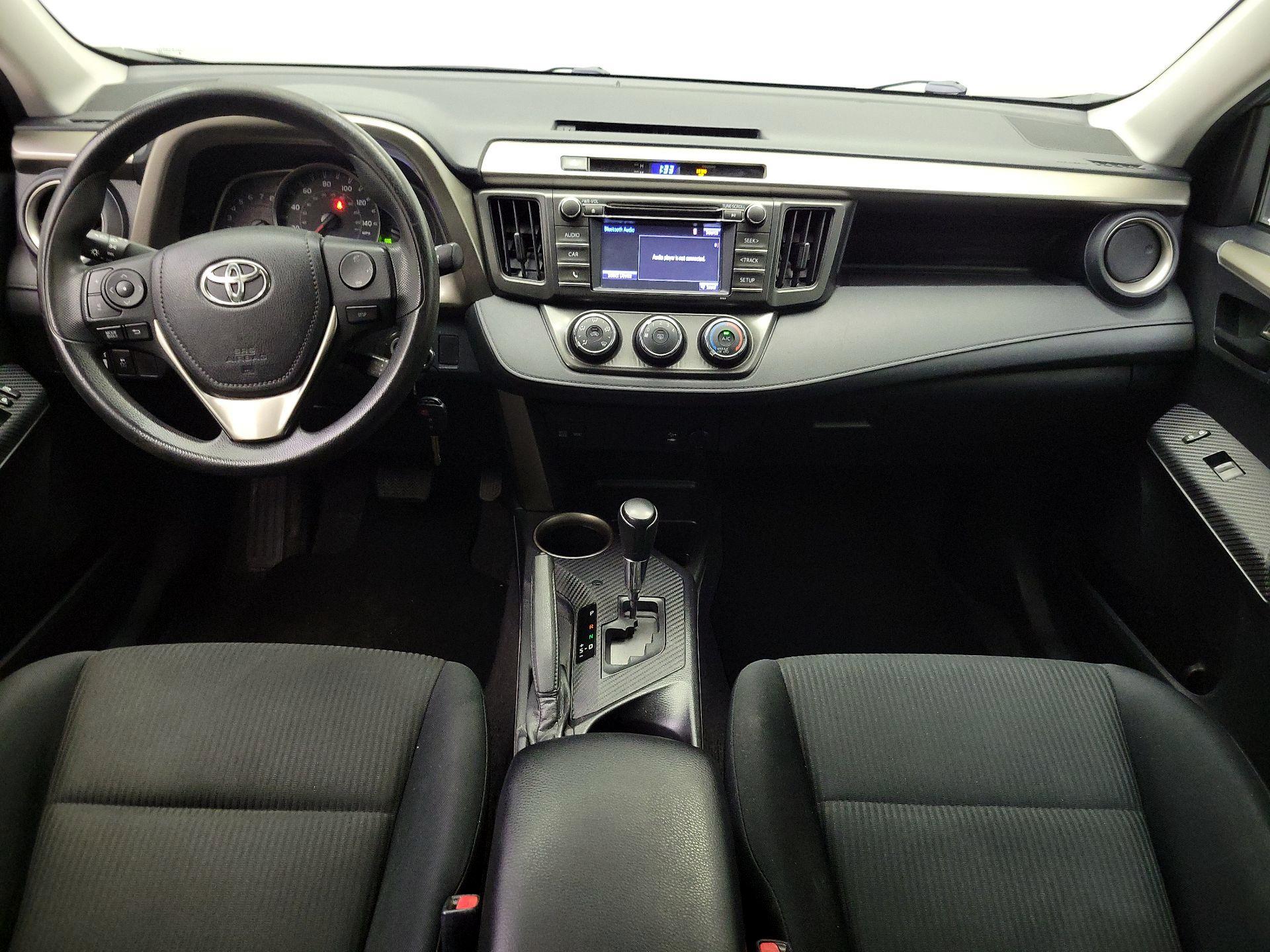 Thumbnail: 2015 Toyota RAV4 - 9
