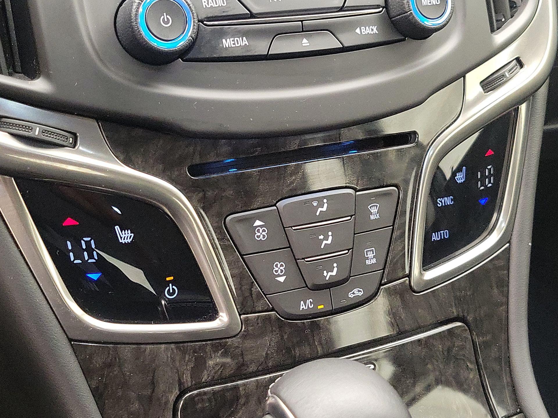 Thumbnail: 2015 Buick LaCrosse - 17