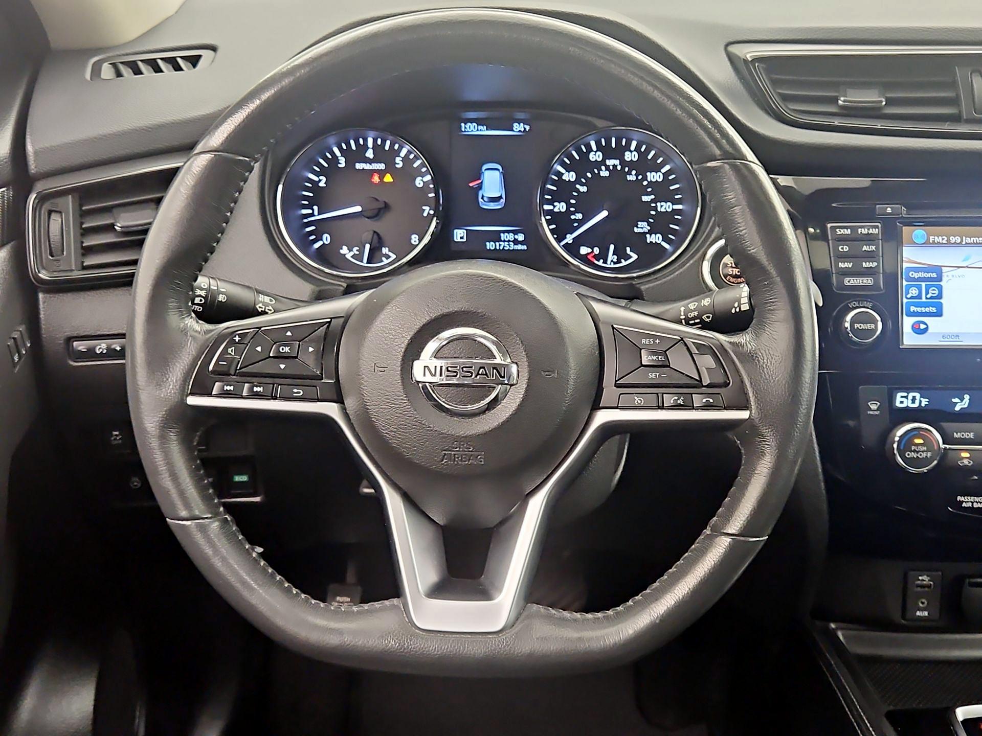 Thumbnail: 2017 Nissan Rogue - 10