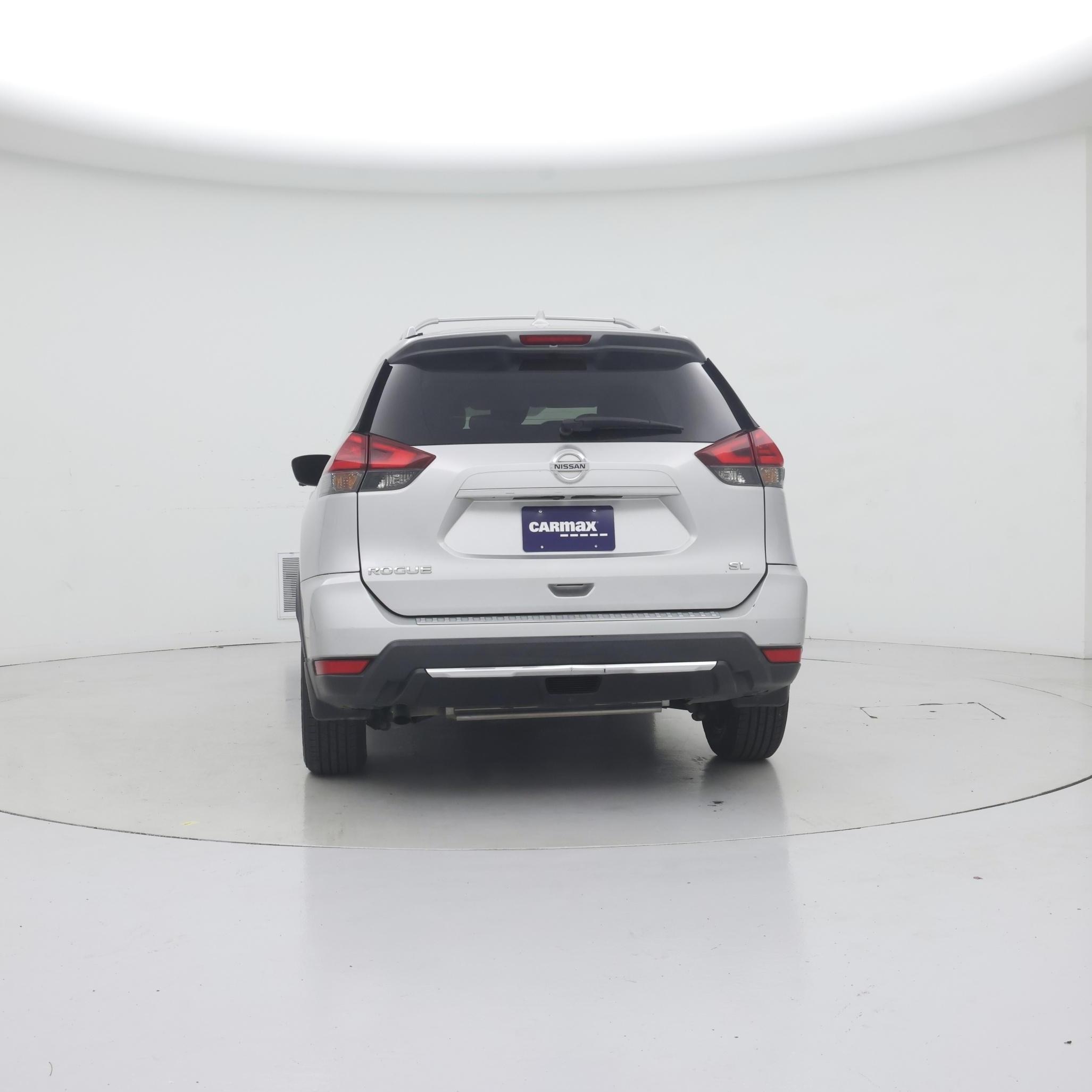 Thumbnail: 2017 Nissan Rogue - 6