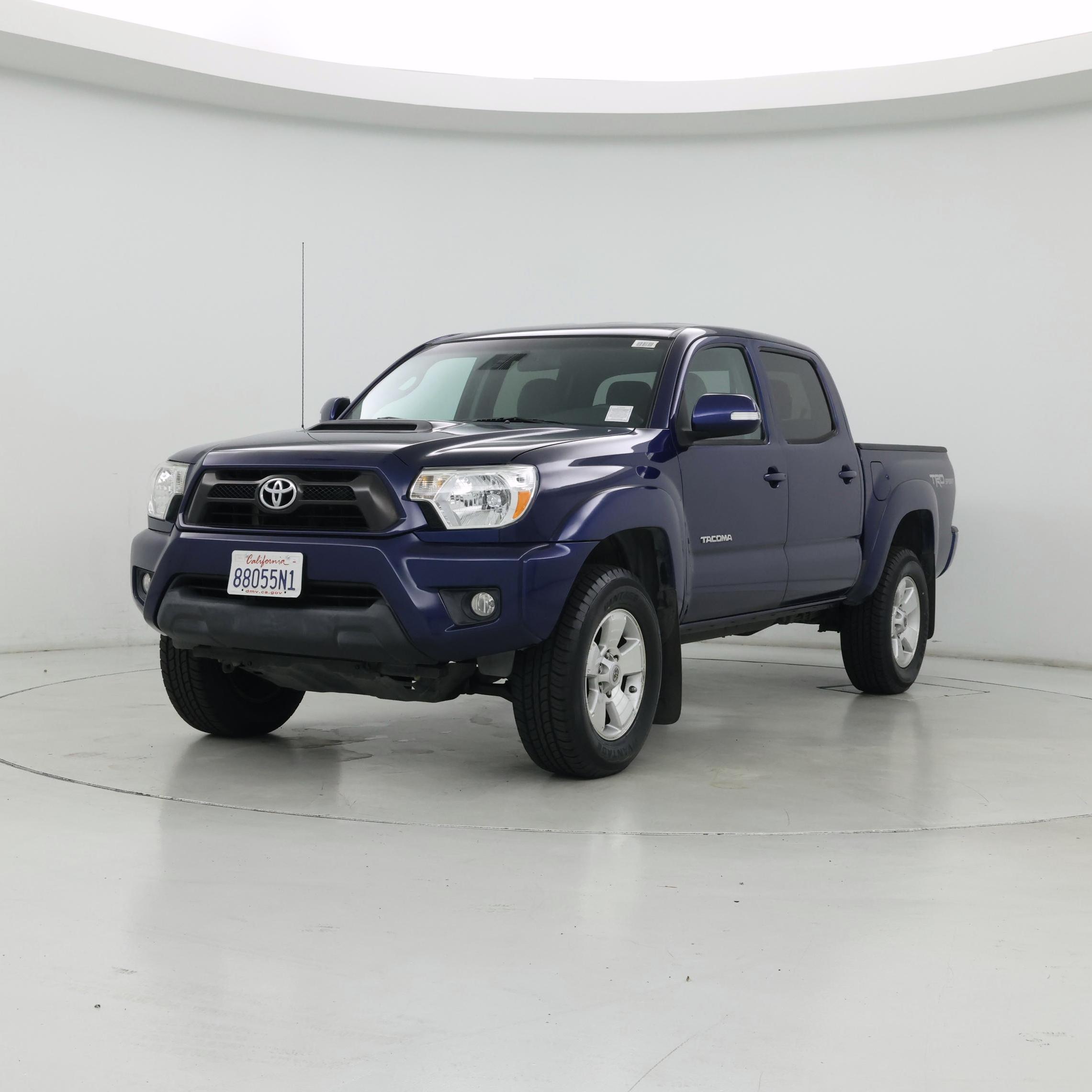 Thumbnail: 2014 Toyota Tacoma - 4