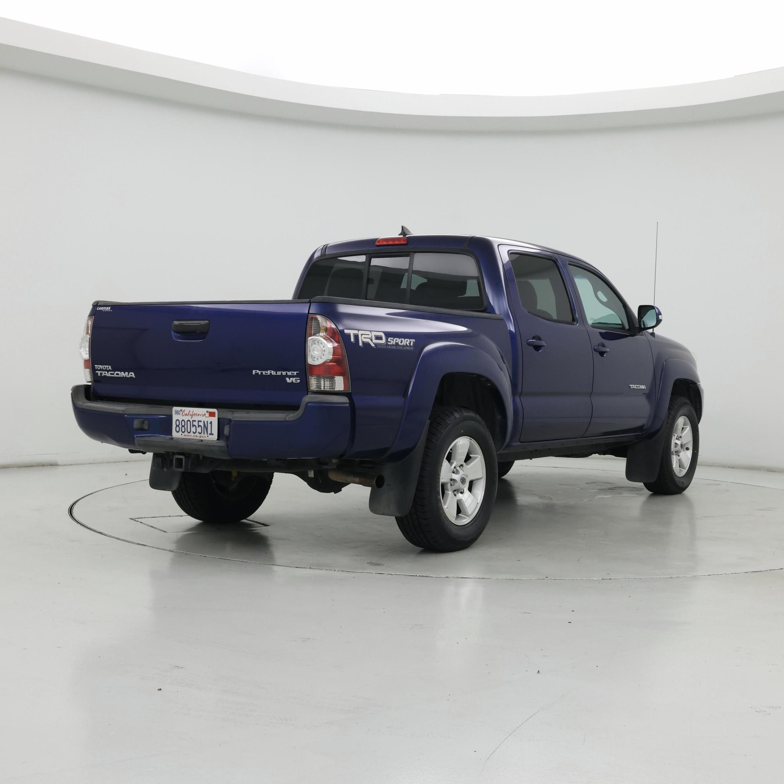 Thumbnail: 2014 Toyota Tacoma - 8