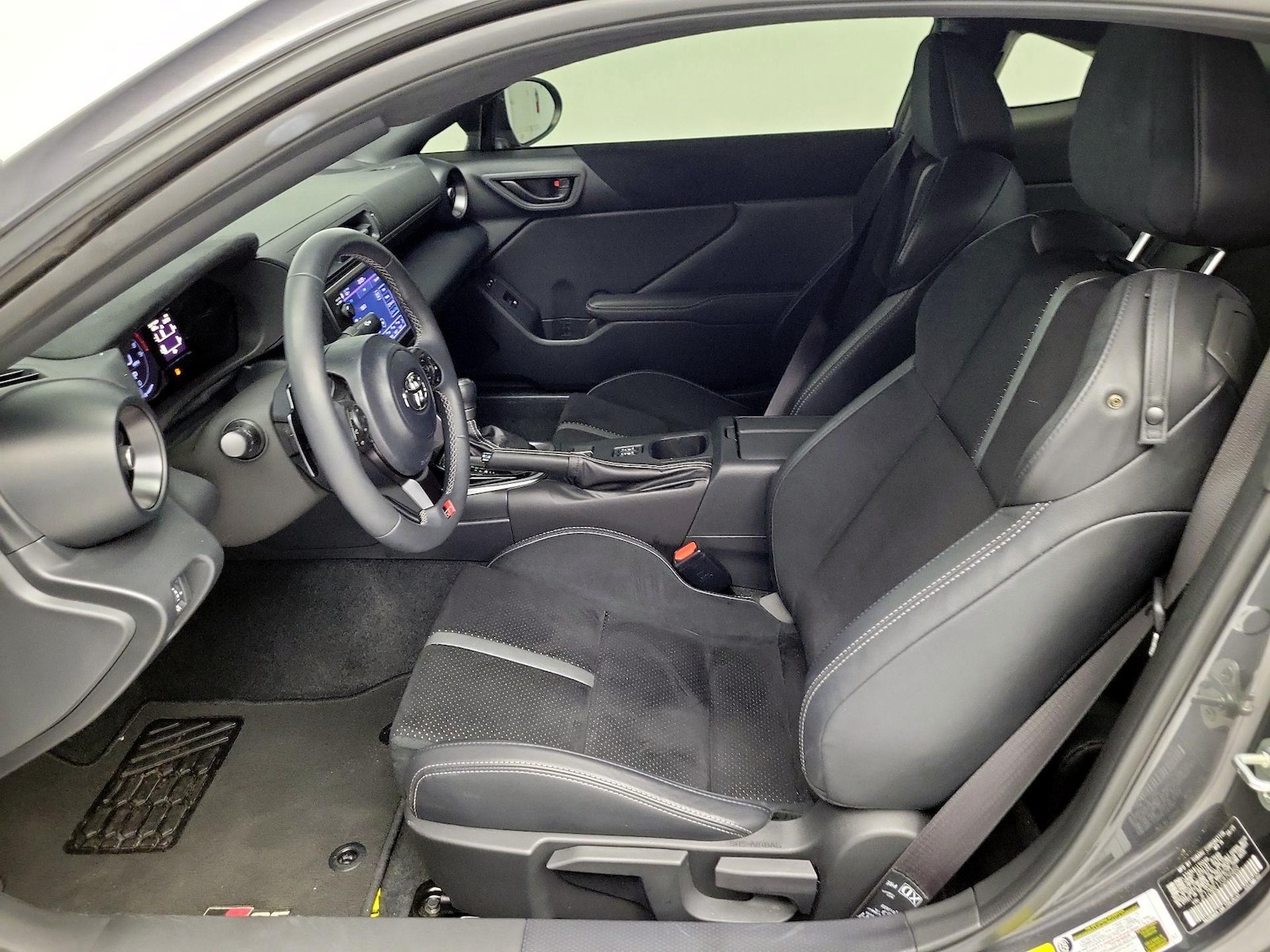 2025 Toyota GR86 Premium - Photo 12