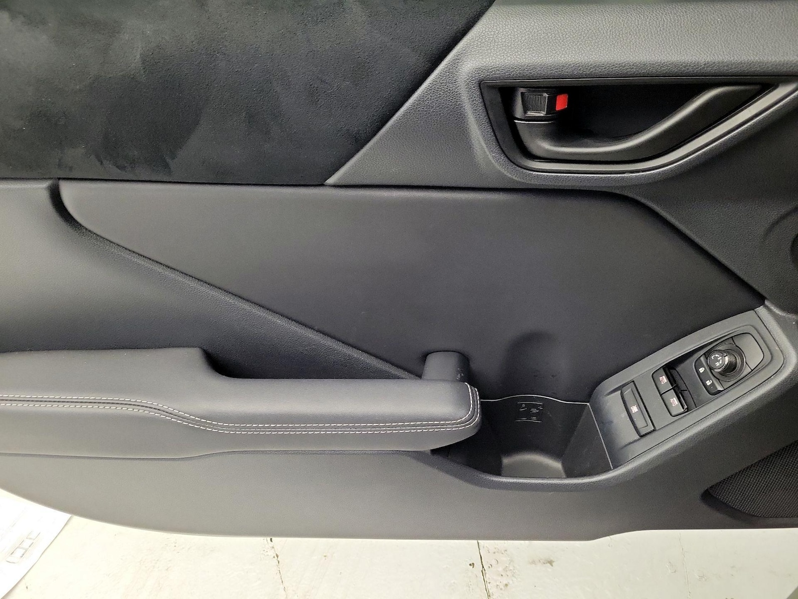 2025 Toyota GR86 Premium - Photo 13