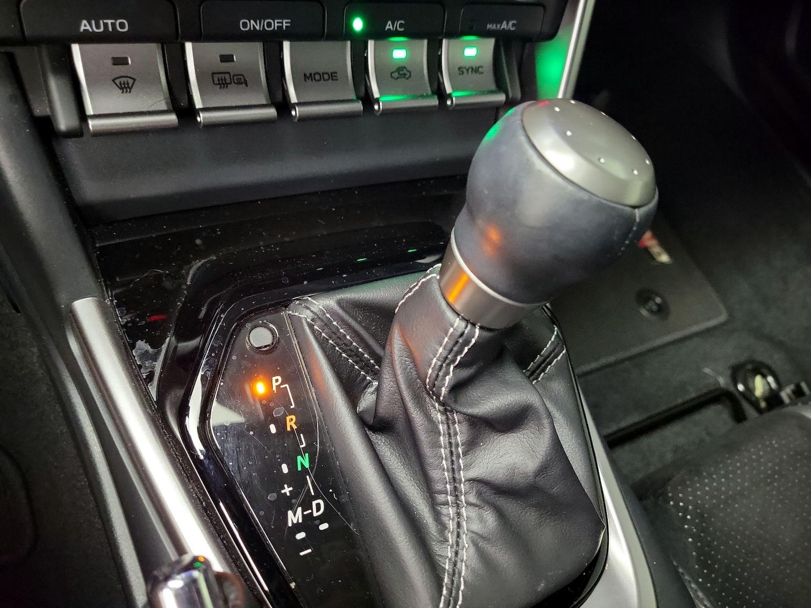 2025 Toyota GR86 Premium - Photo 18