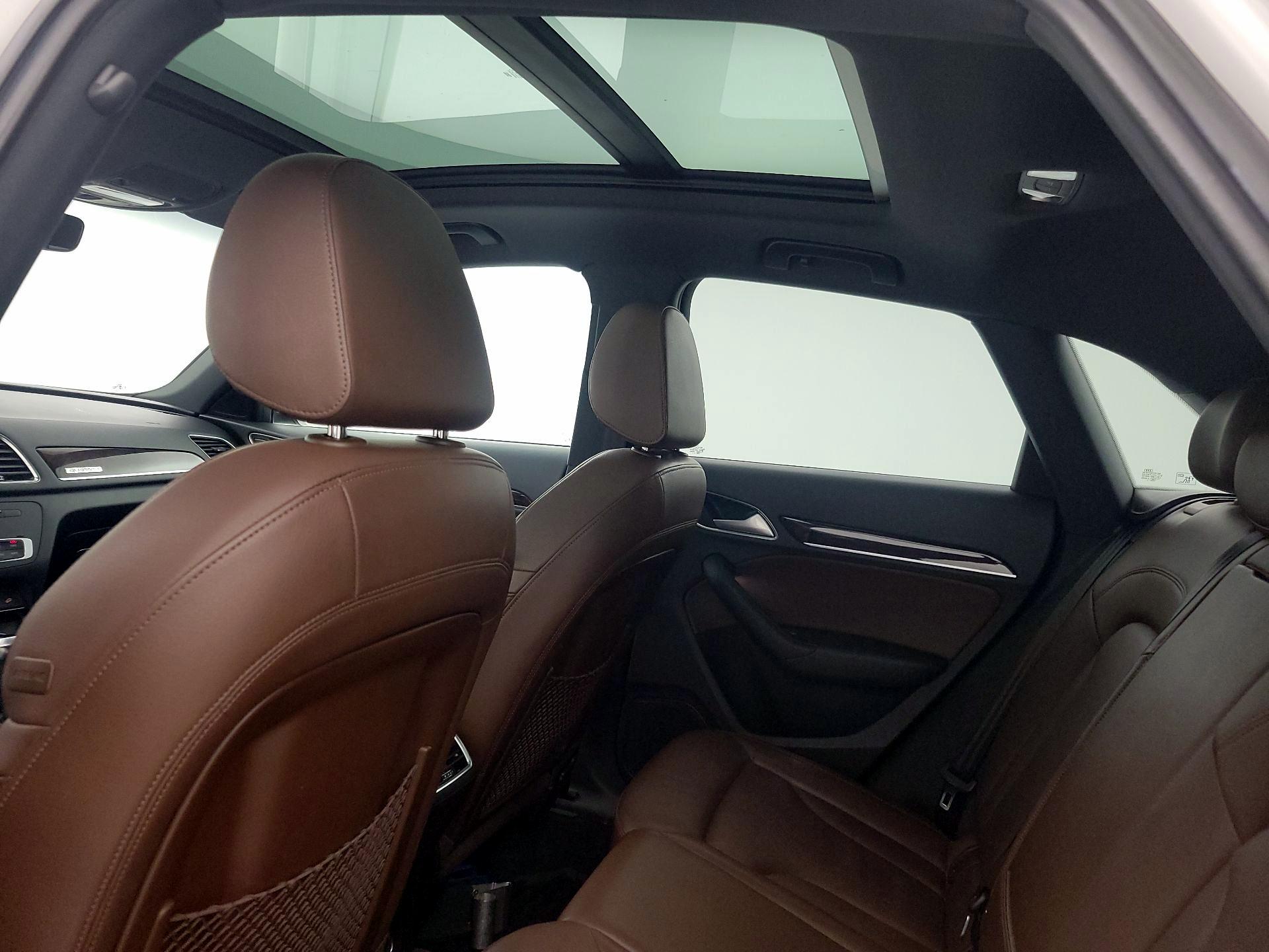 Thumbnail: 2018 Audi Q3 - 19