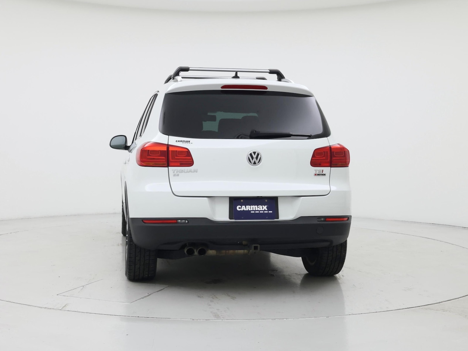 2016 Volkswagen Tiguan SE - Photo 7