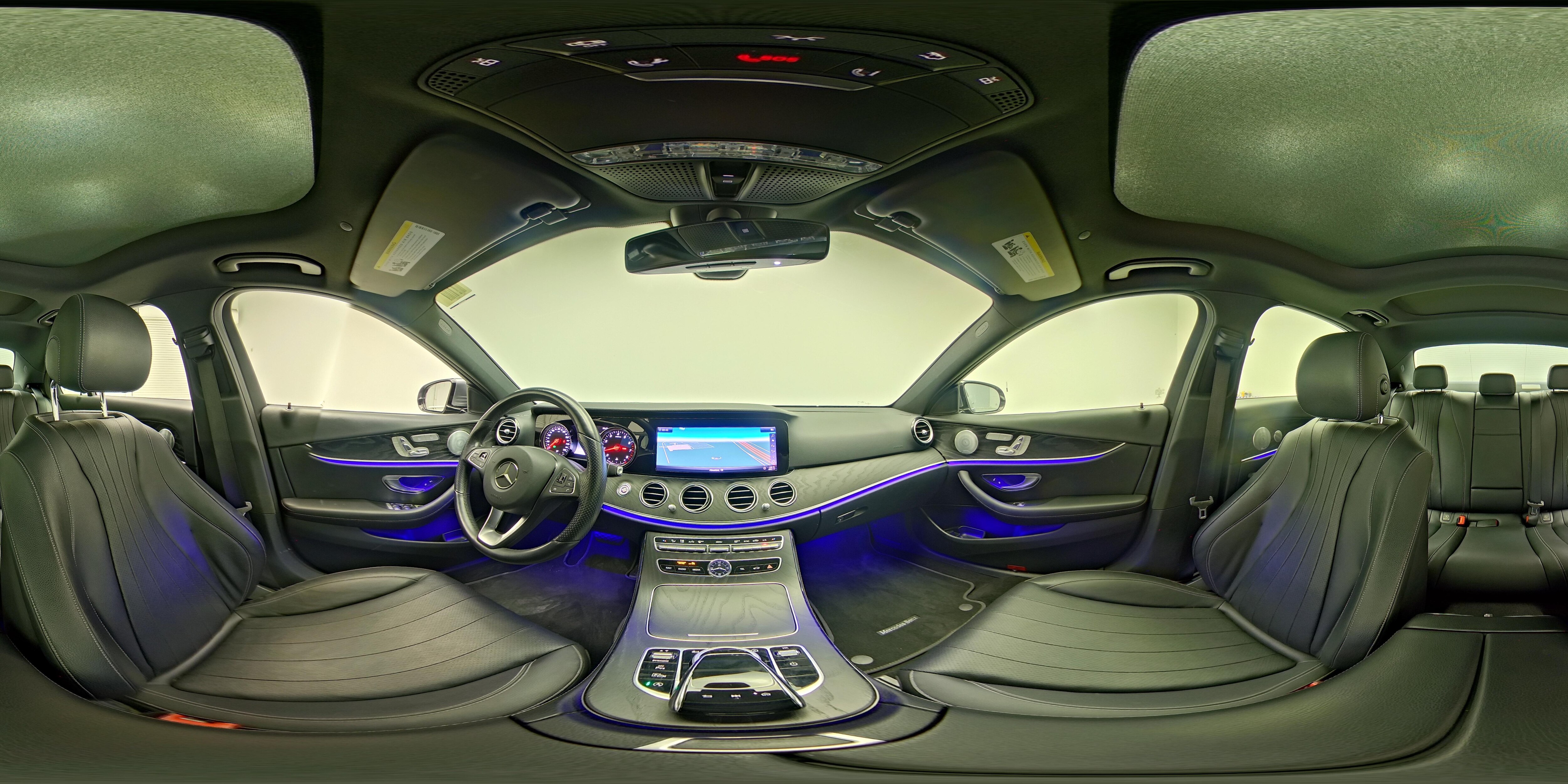 2018 Mercedes-Benz E-Class E300 - Photo 23