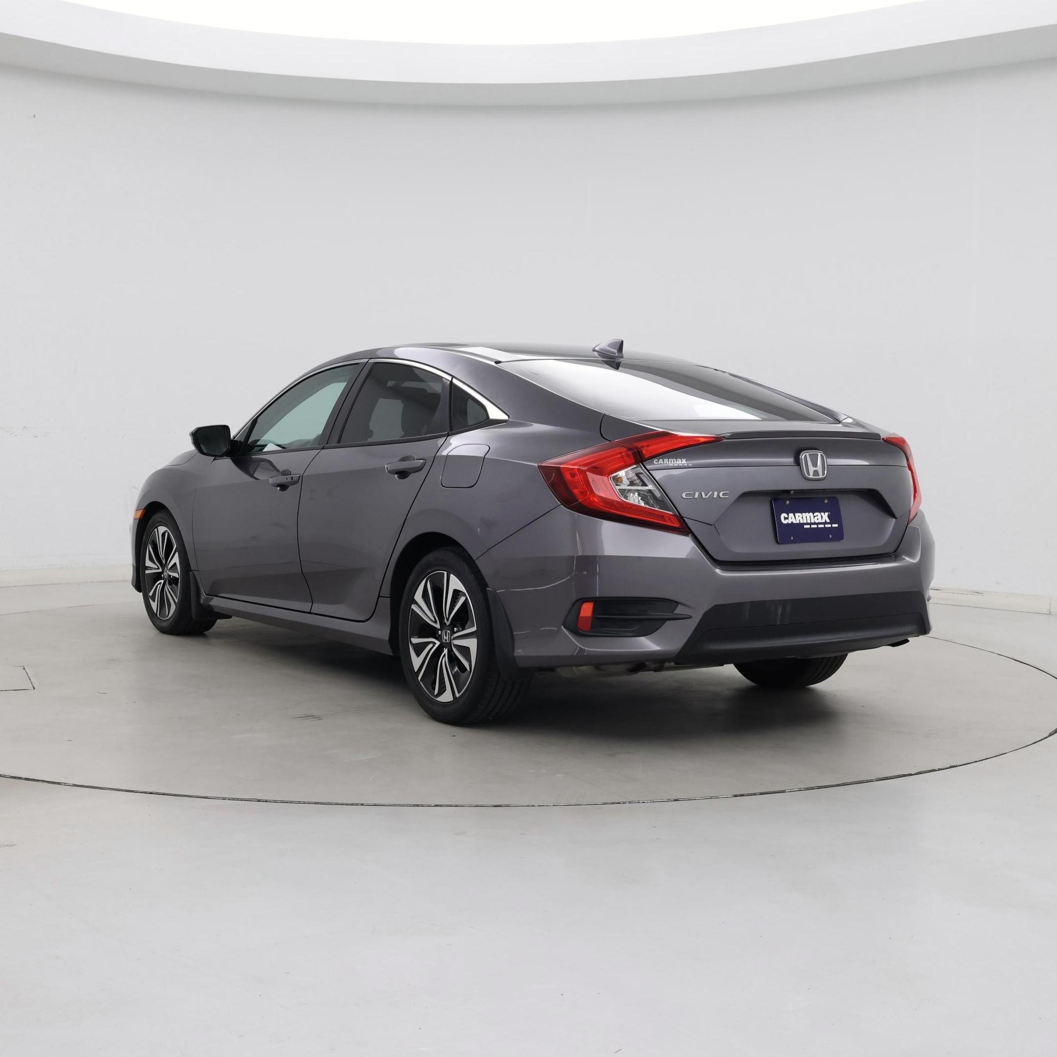 Thumbnail: 2017 Honda Civic - 2