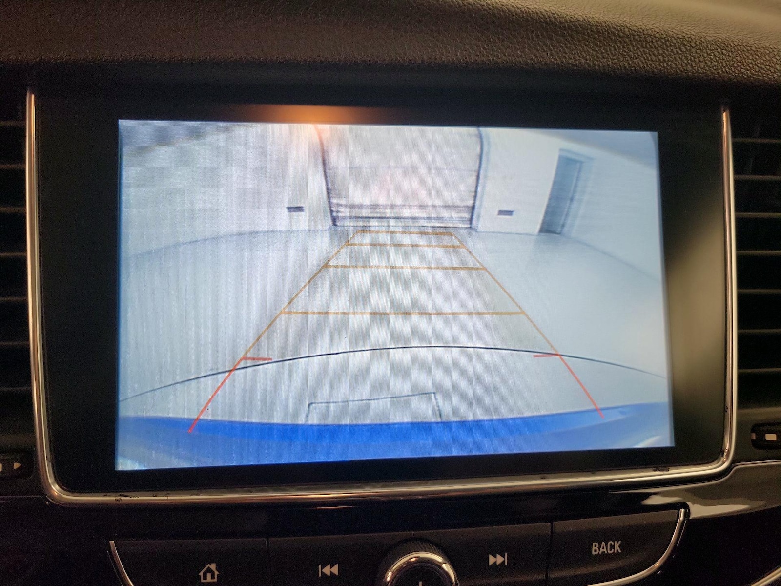 2018 Buick Encore Essence - Photo 15