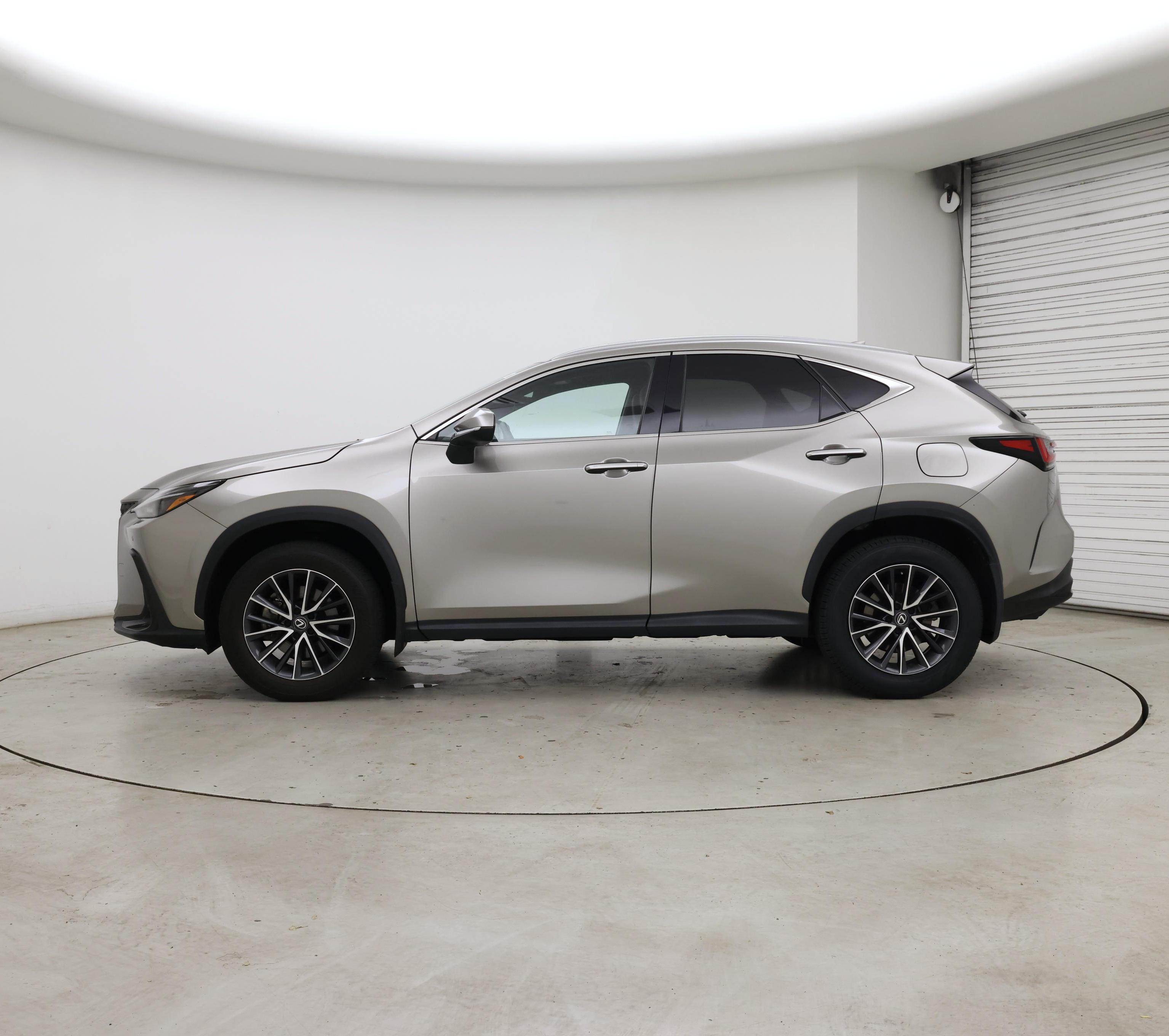 Thumbnail: 2024 Lexus NX - 3