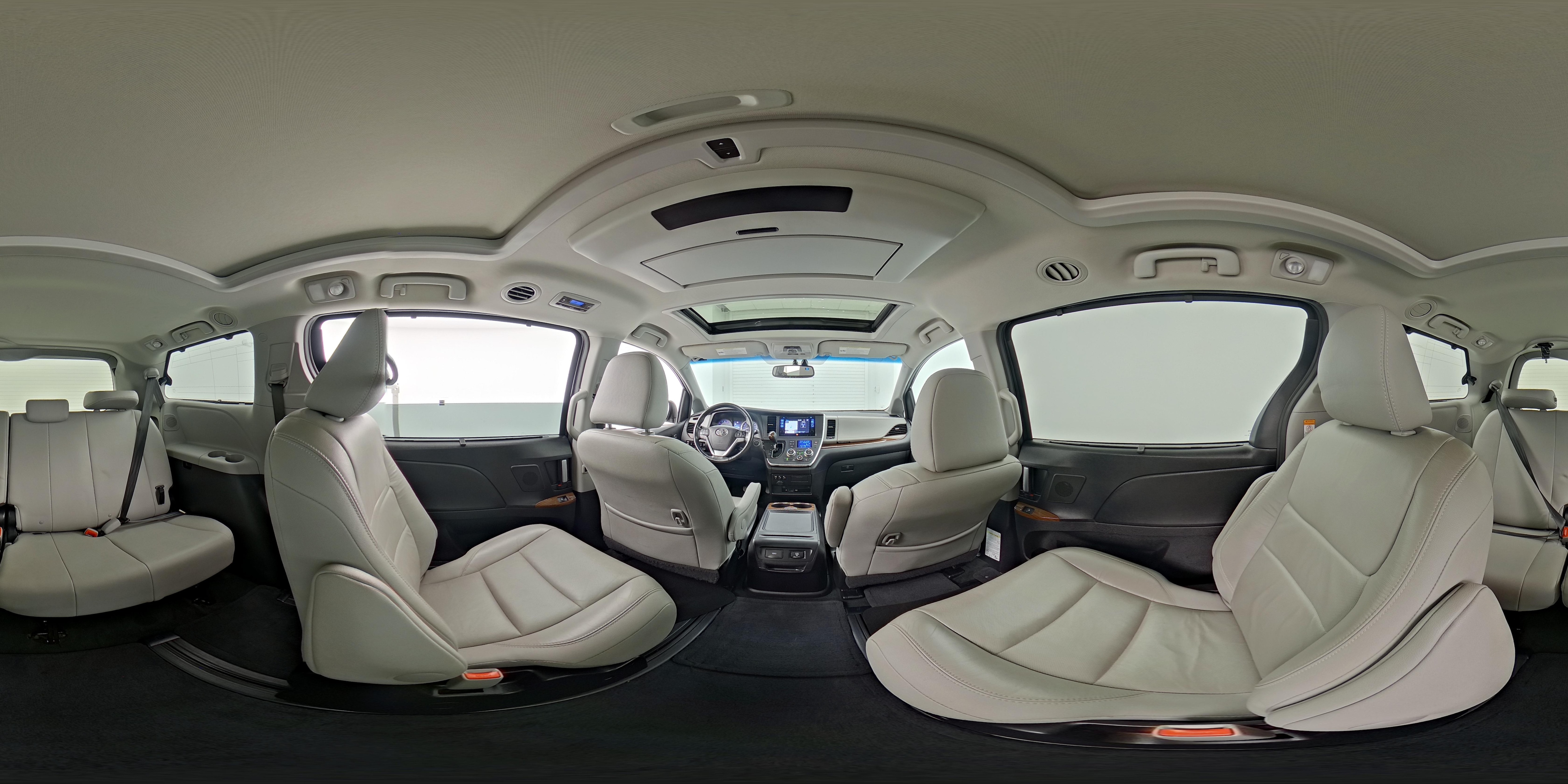 2017 Toyota Sienna Limited - Photo 30