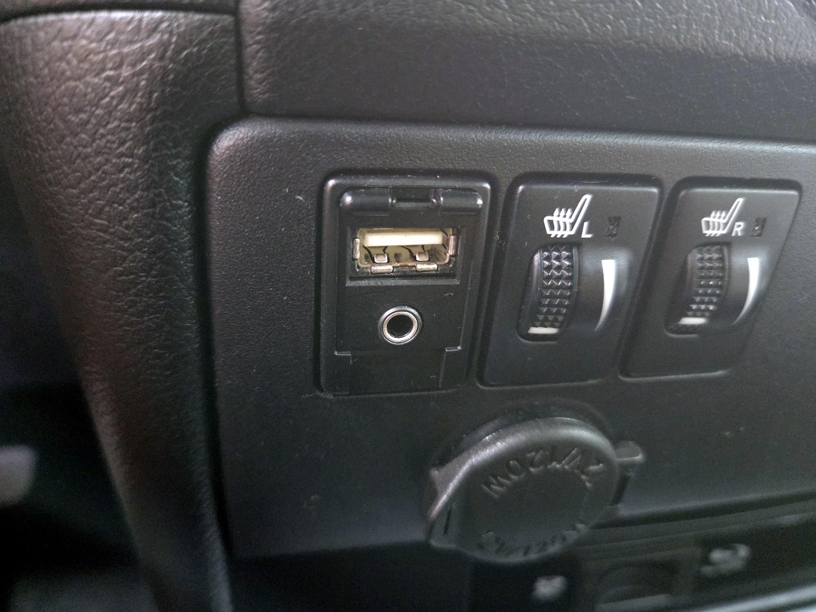 2017 Toyota Sienna Limited - Photo 20