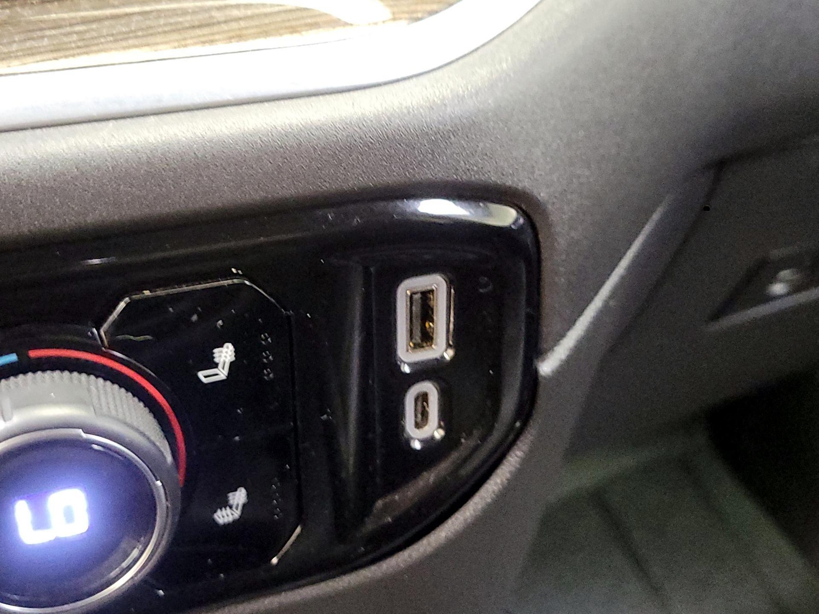 2022 Chevrolet Silverado 1500 LT - Photo 19