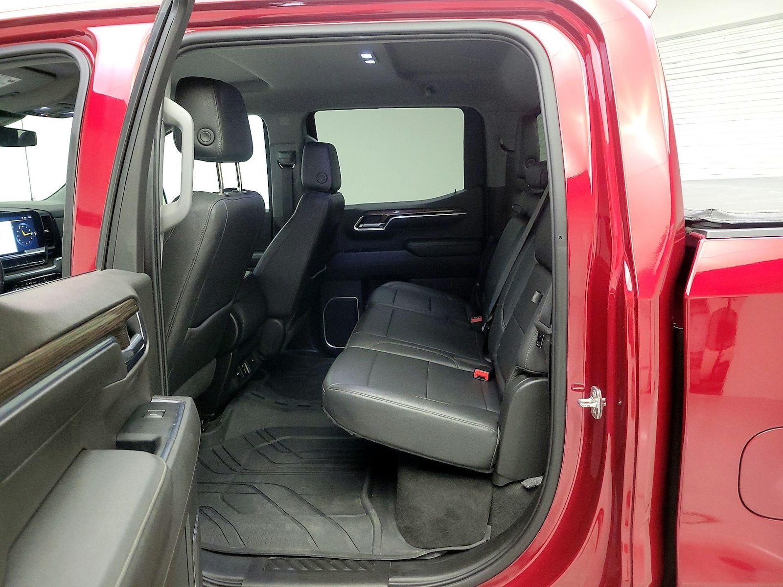 2022 Chevrolet Silverado 1500 LT - Photo 20