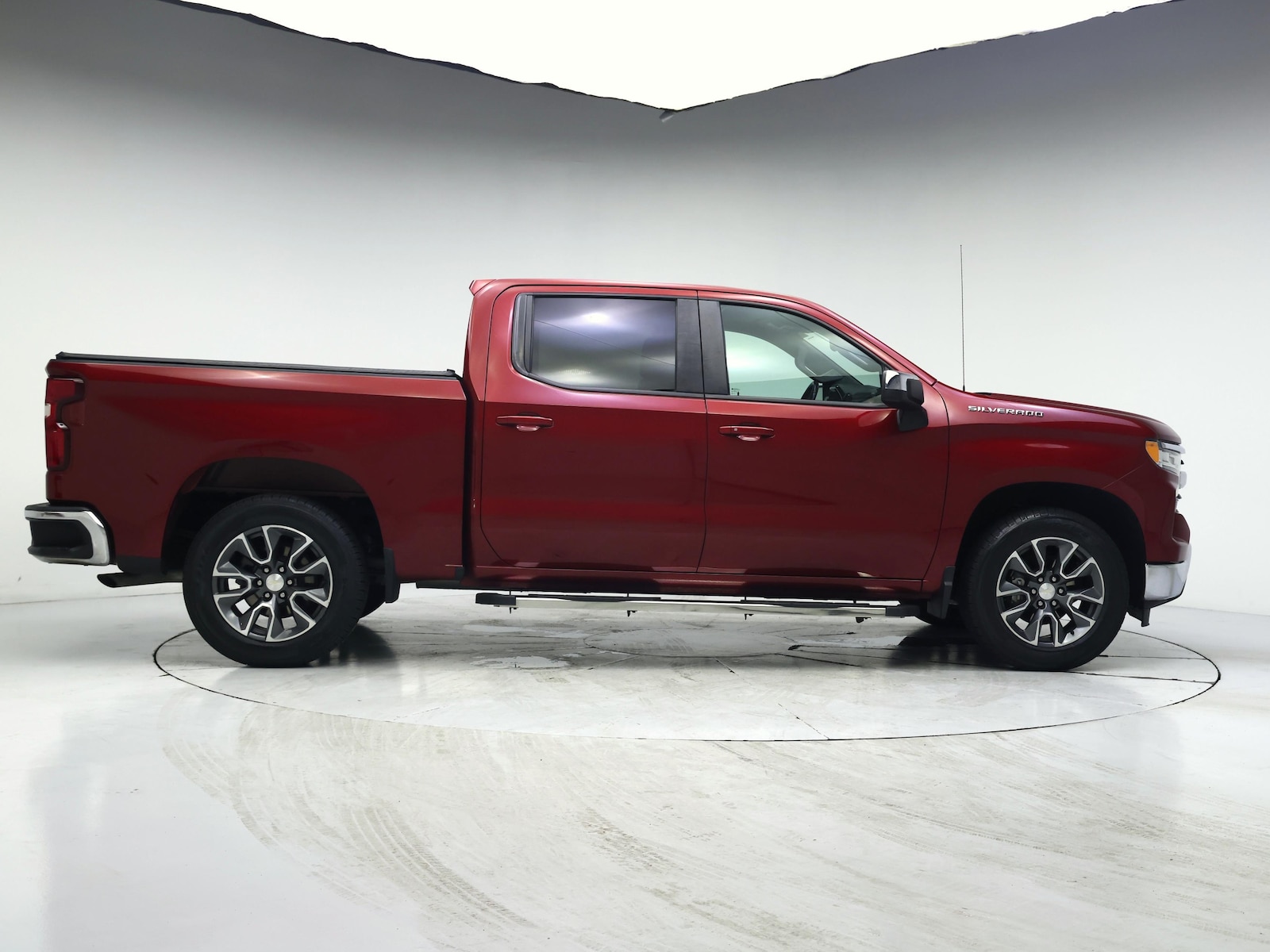 2022 Chevrolet Silverado 1500 LT - Photo 8