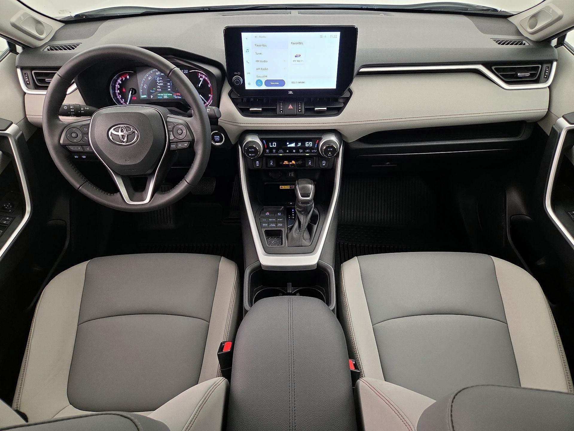 Thumbnail: 2024 Toyota RAV4 - 9