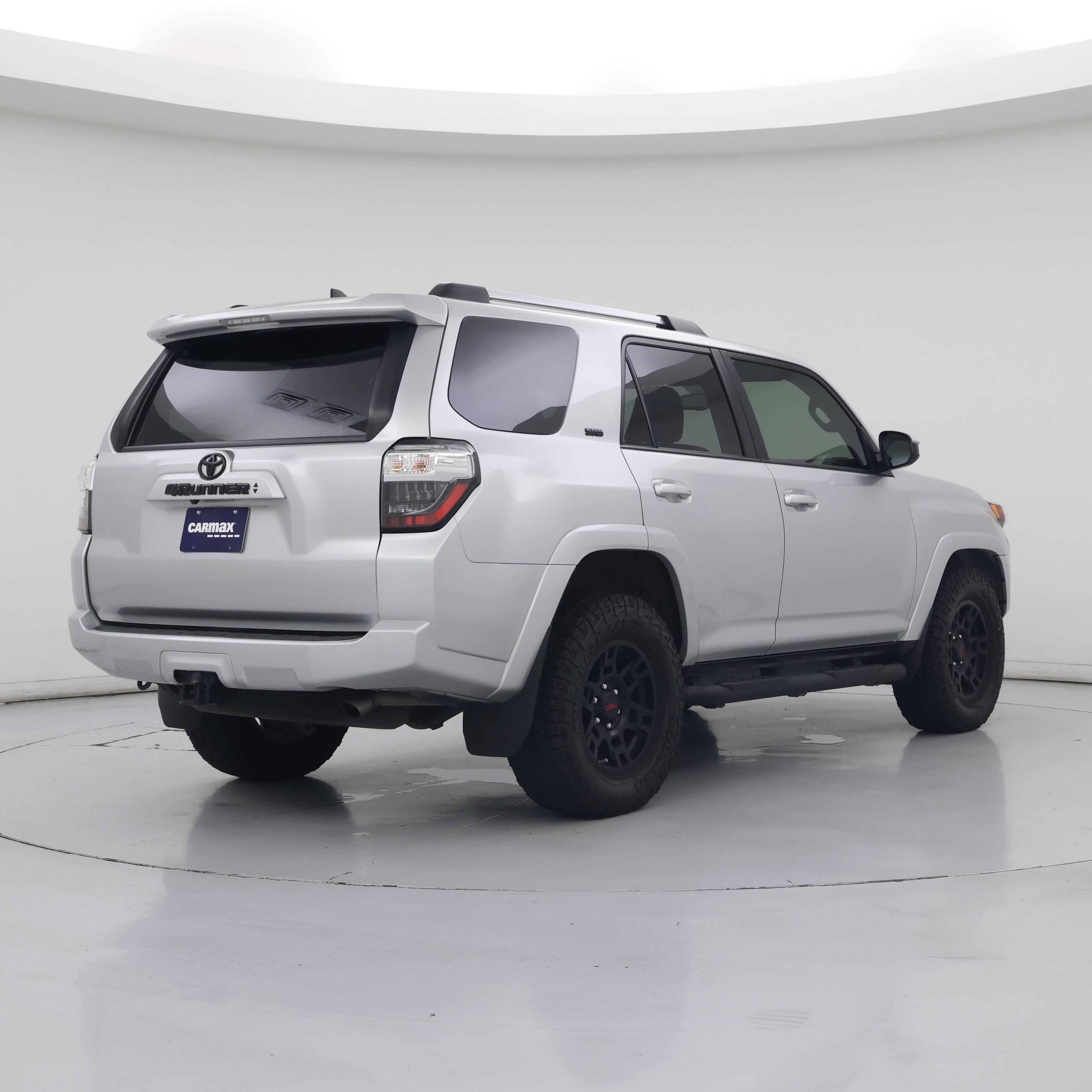 Thumbnail: 2021 Toyota 4Runner - 8