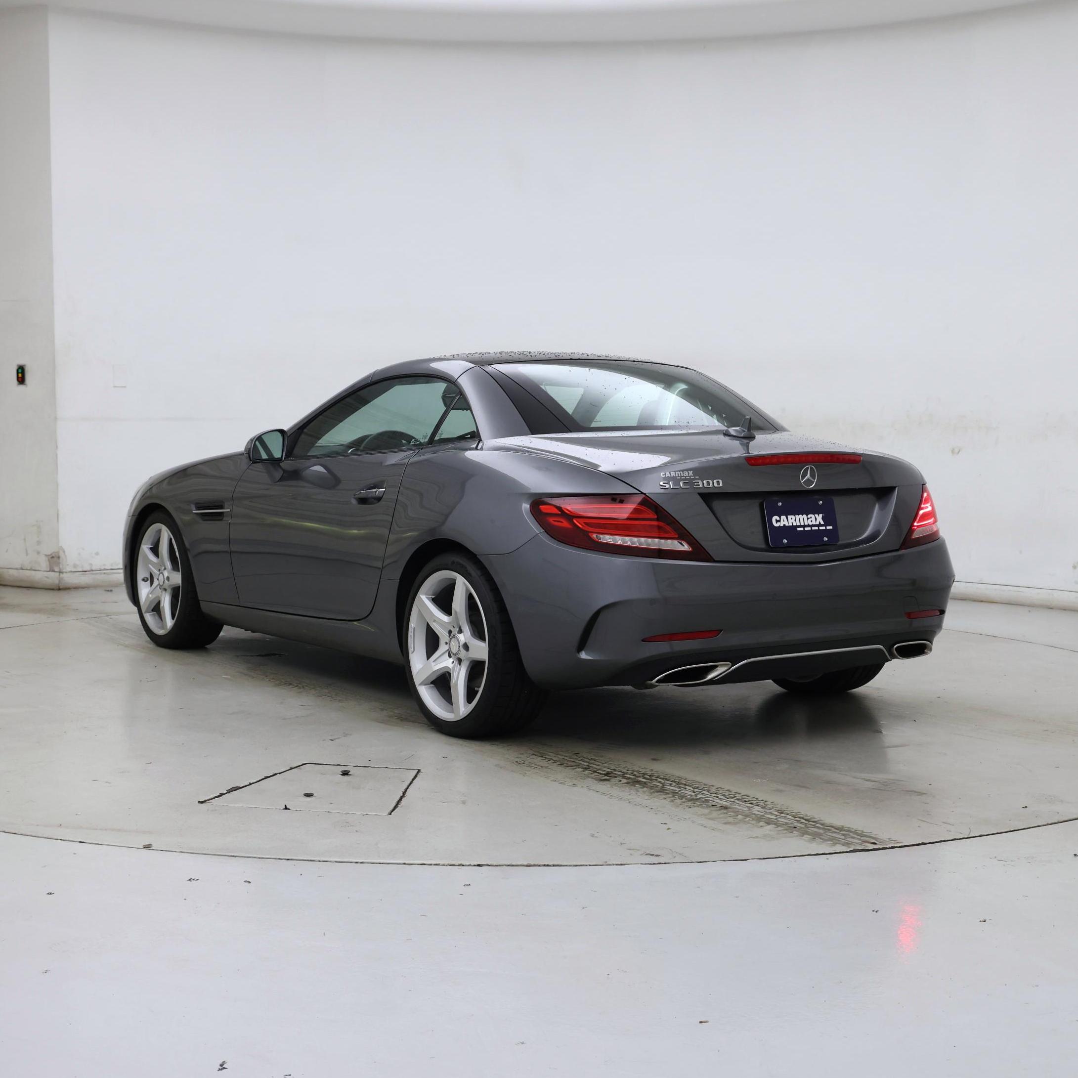 Thumbnail: 2017 Mercedes-Benz SLC - 2