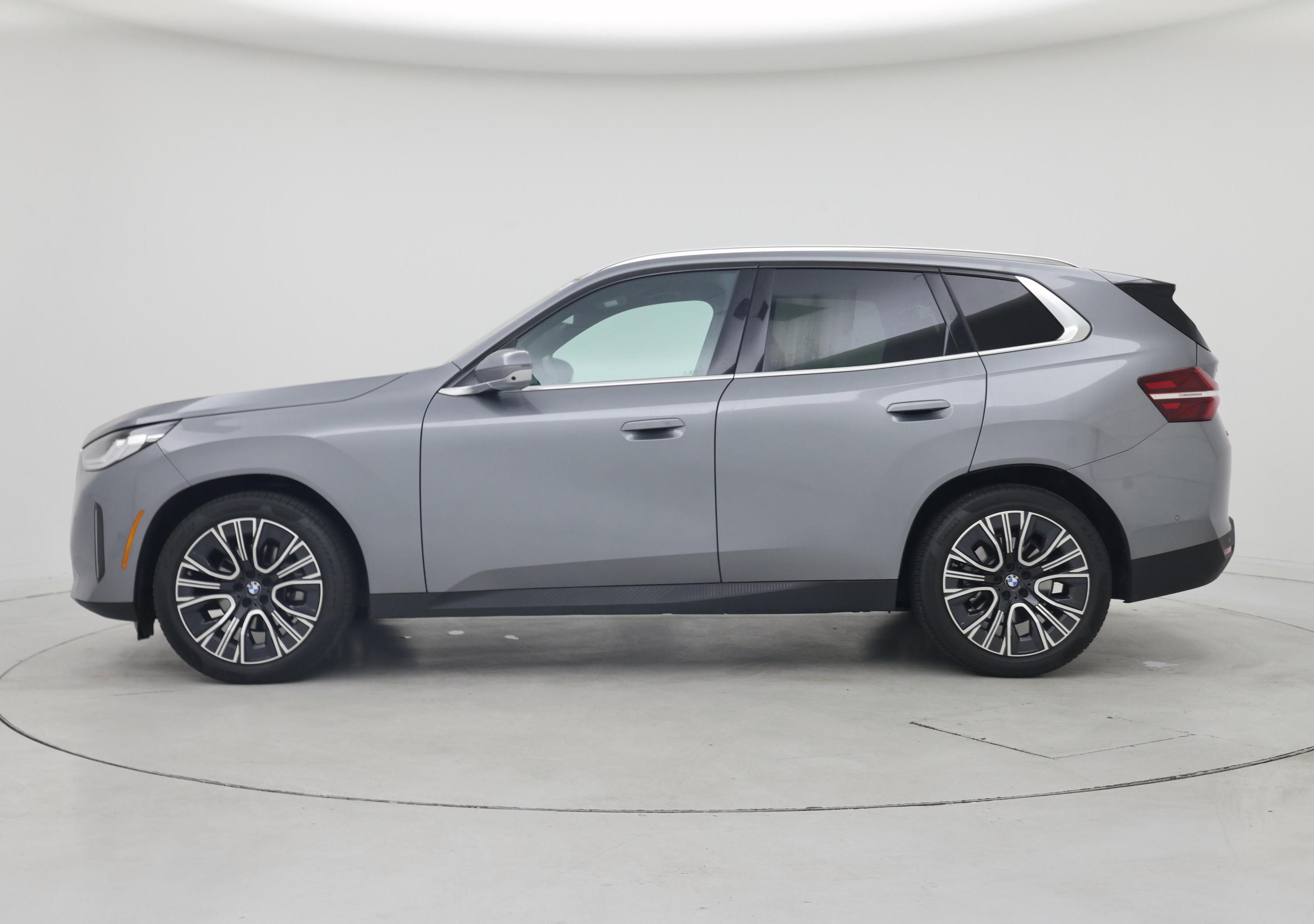 Thumbnail: 2026 BMW X3 - 3