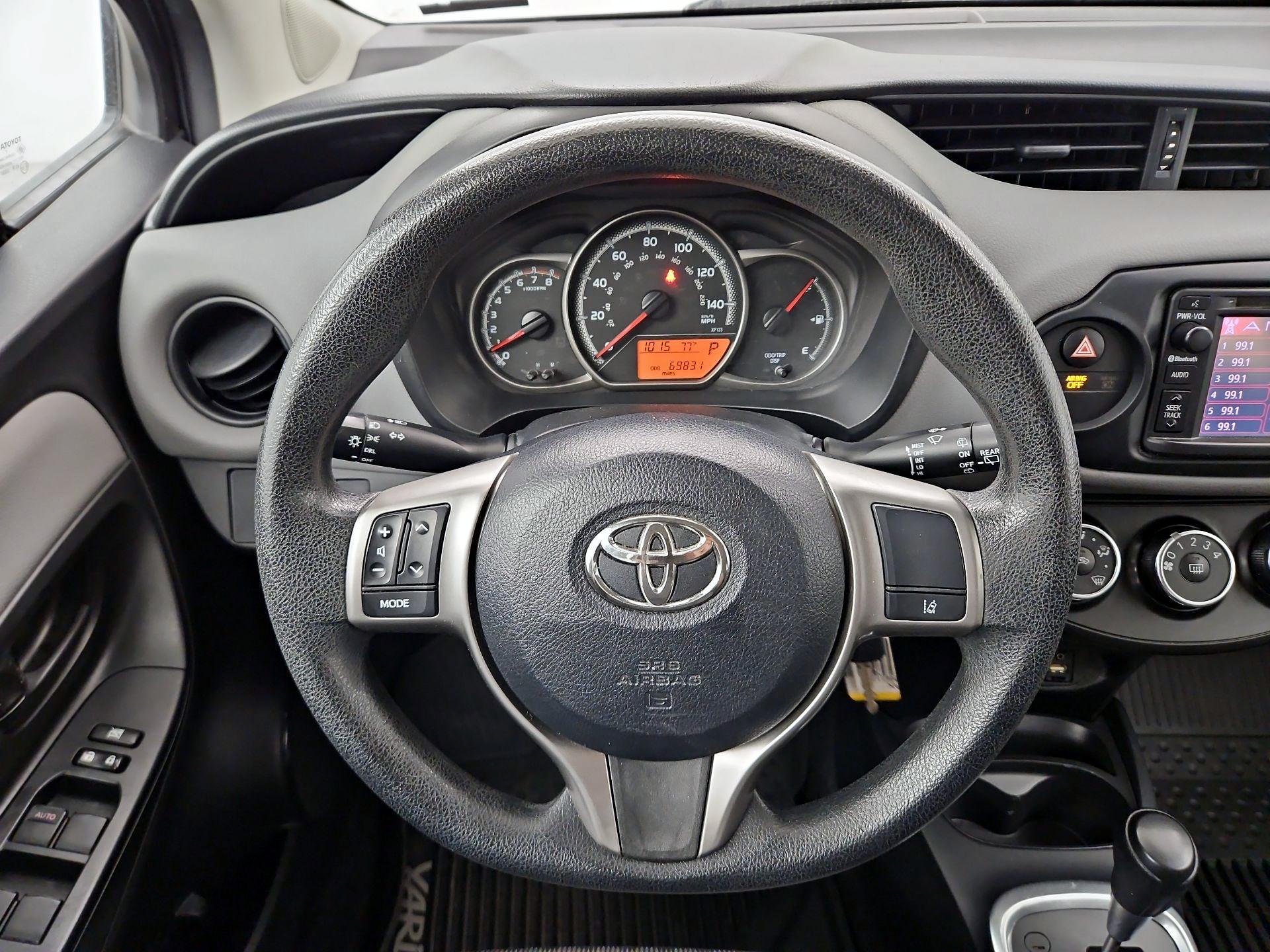 Thumbnail: 2017 Toyota Yaris - 10
