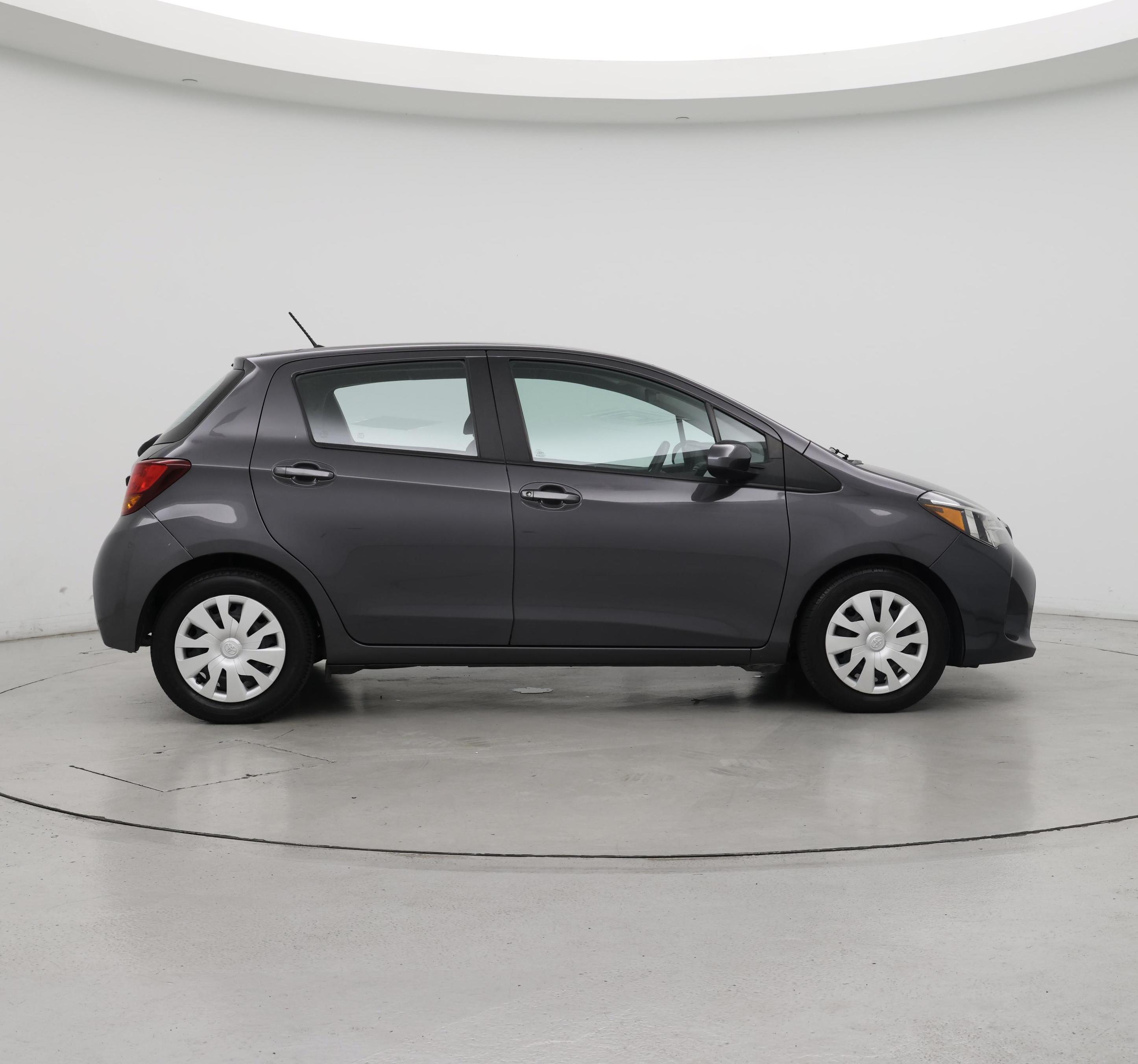 Thumbnail: 2017 Toyota Yaris - 7