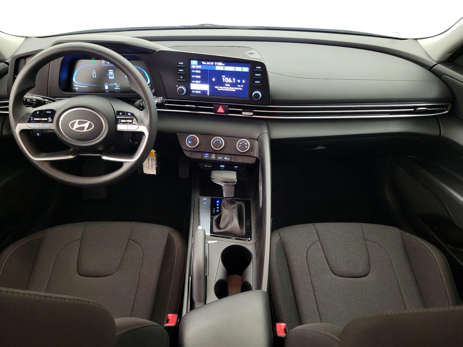 Thumbnail: 2025 Hyundai Elantra - 9