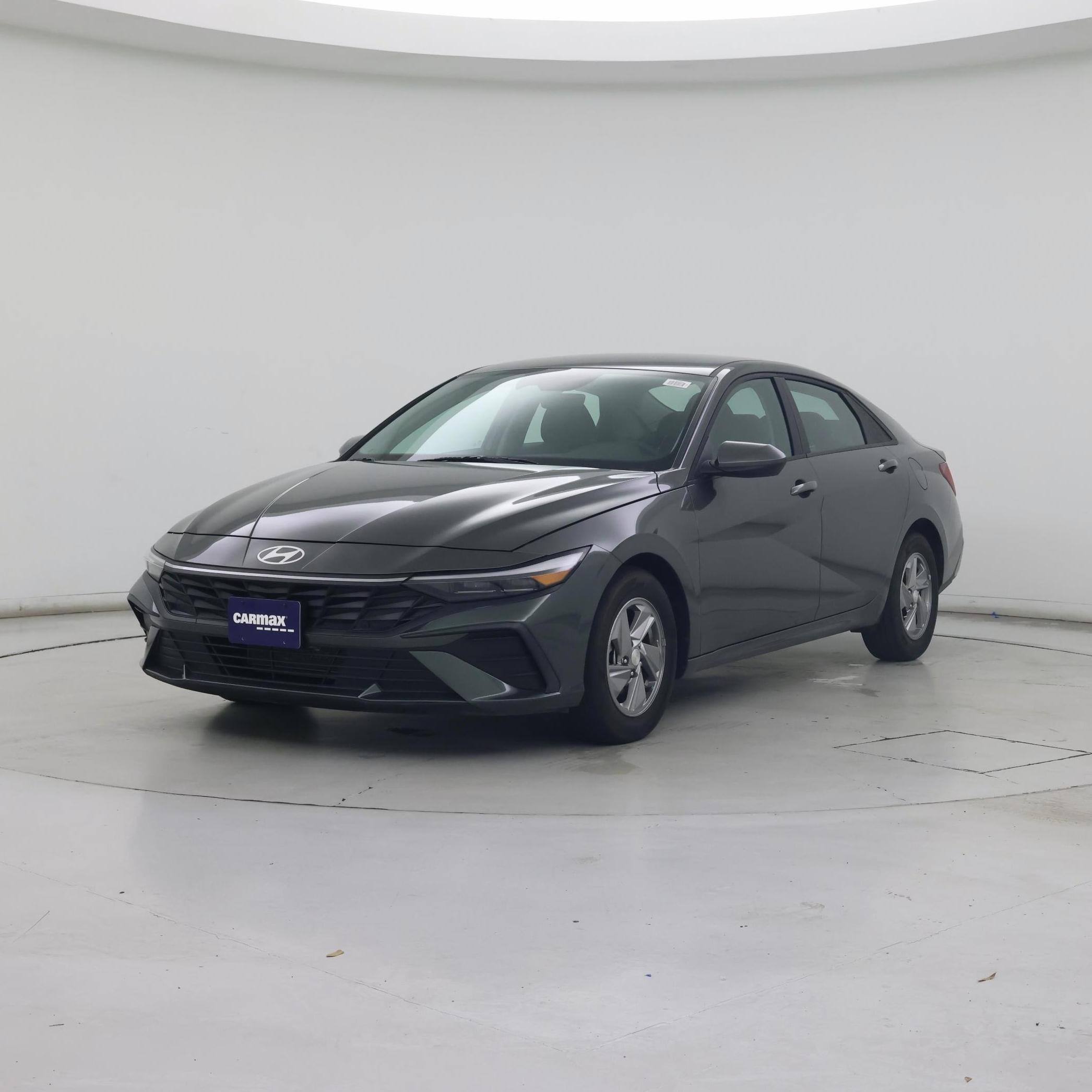 Thumbnail: 2025 Hyundai Elantra - 4