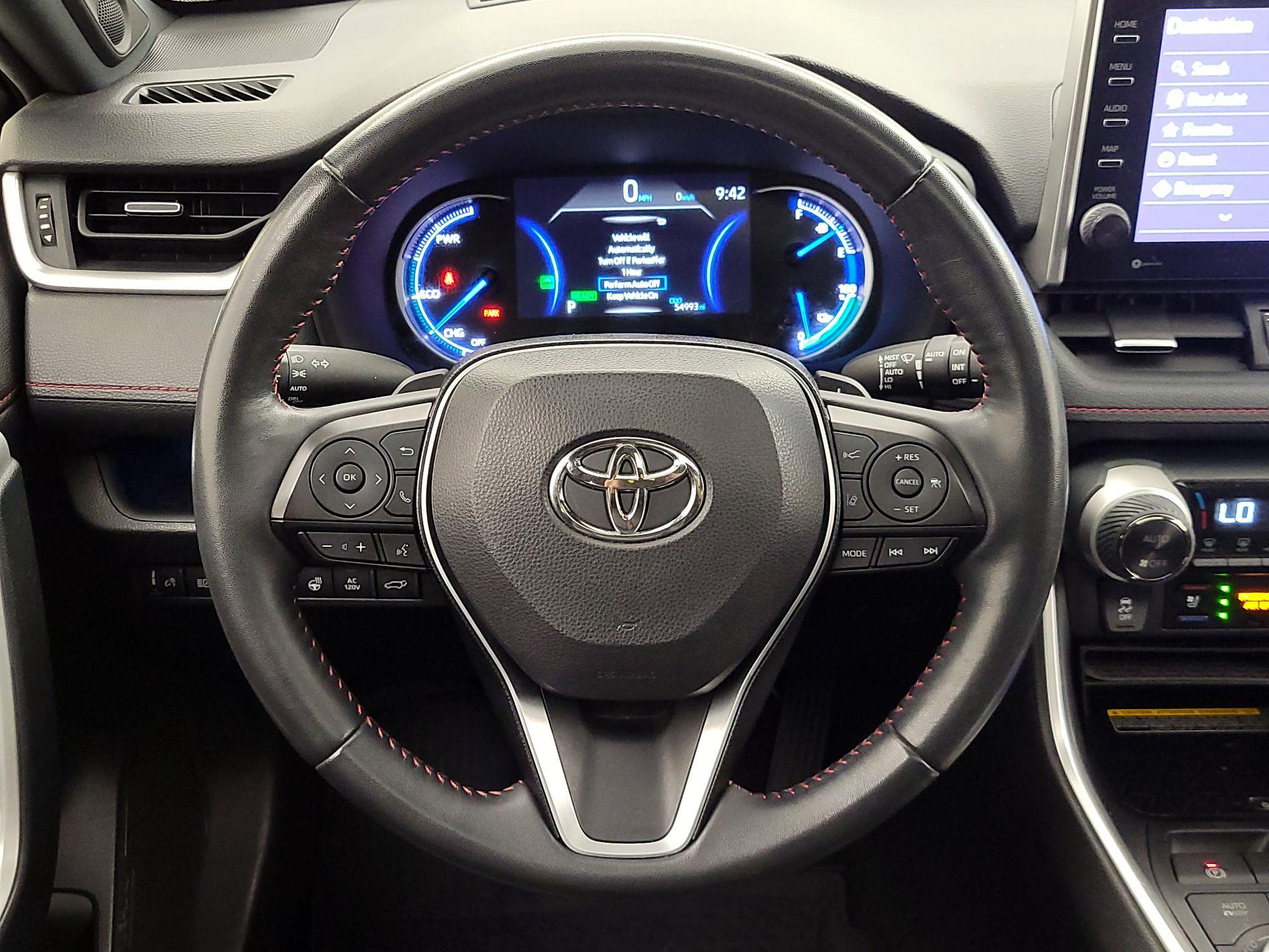Thumbnail: 2021 Toyota RAV4 - 10