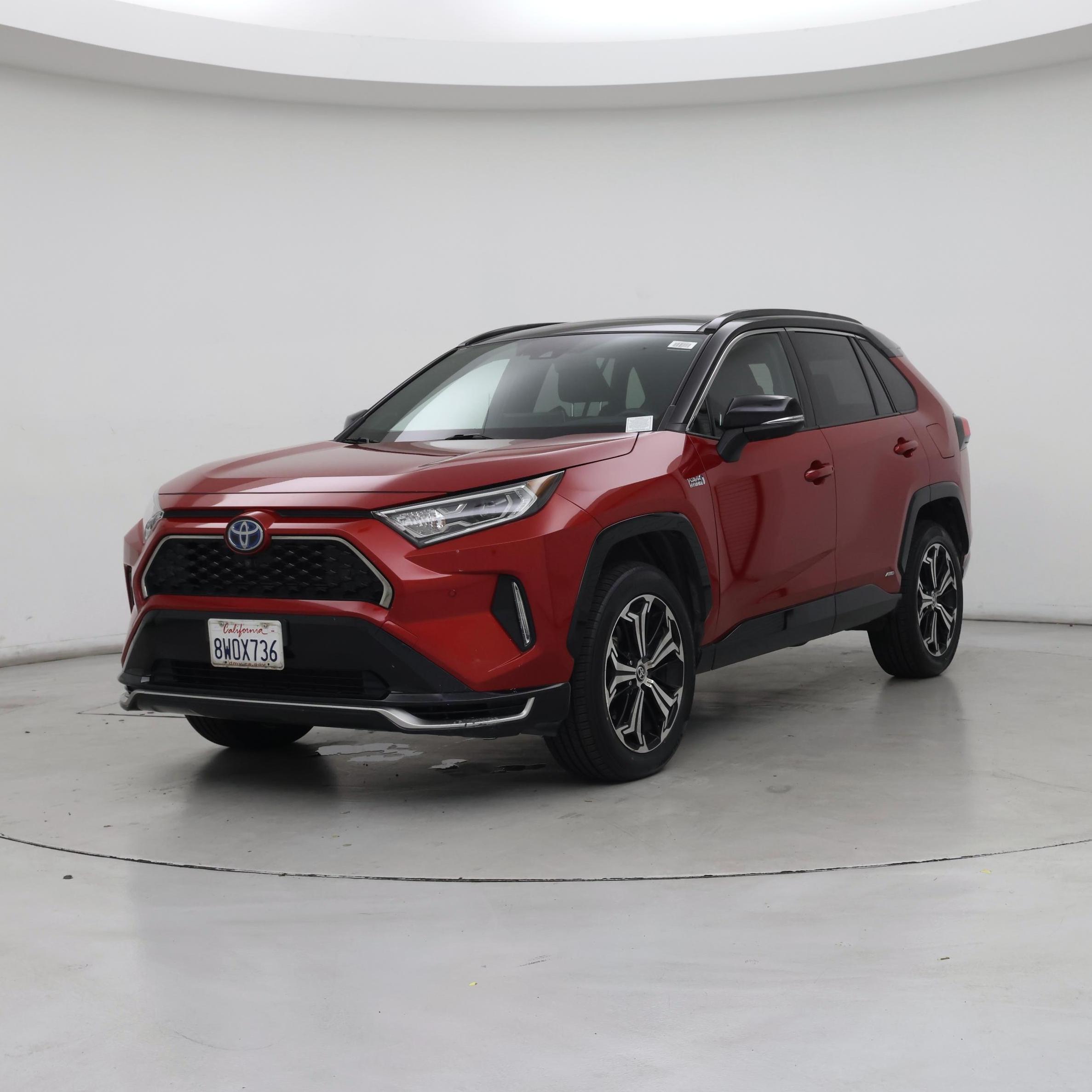 Thumbnail: 2021 Toyota RAV4 - 4