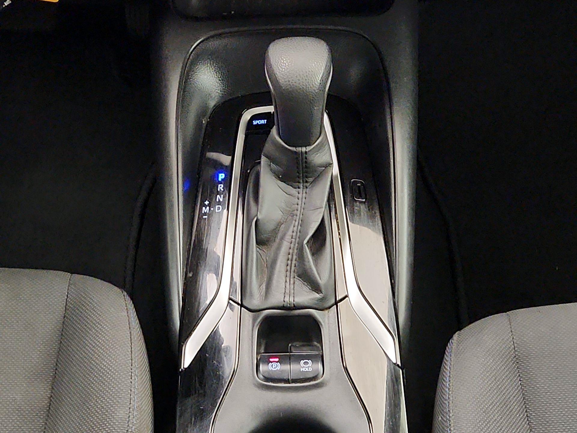 Thumbnail: 2022 Toyota Corolla - 17