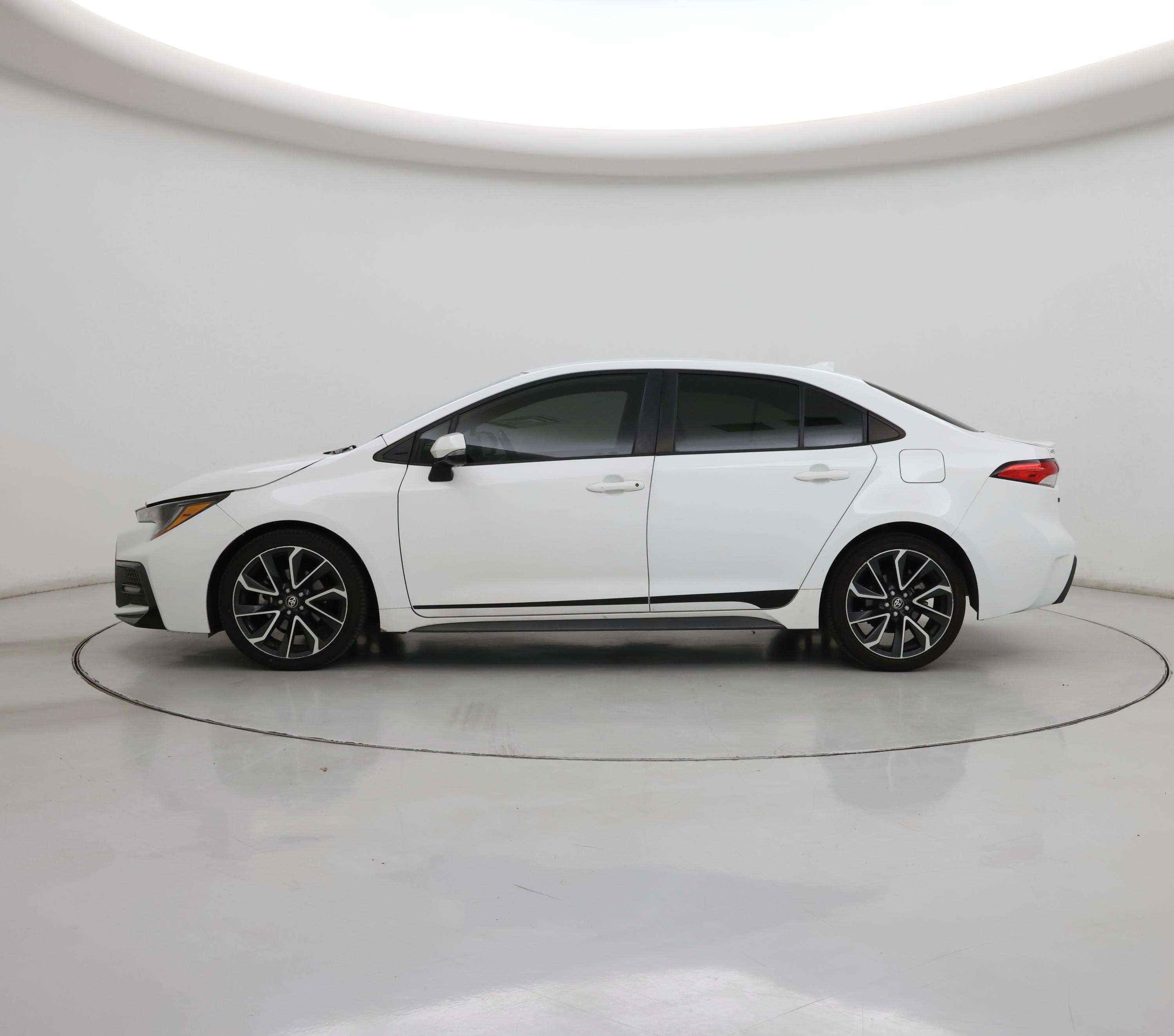 Thumbnail: 2022 Toyota Corolla - 3