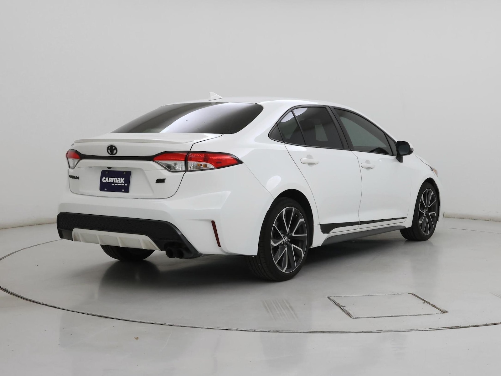 2022 Toyota Corolla SE - Photo 9