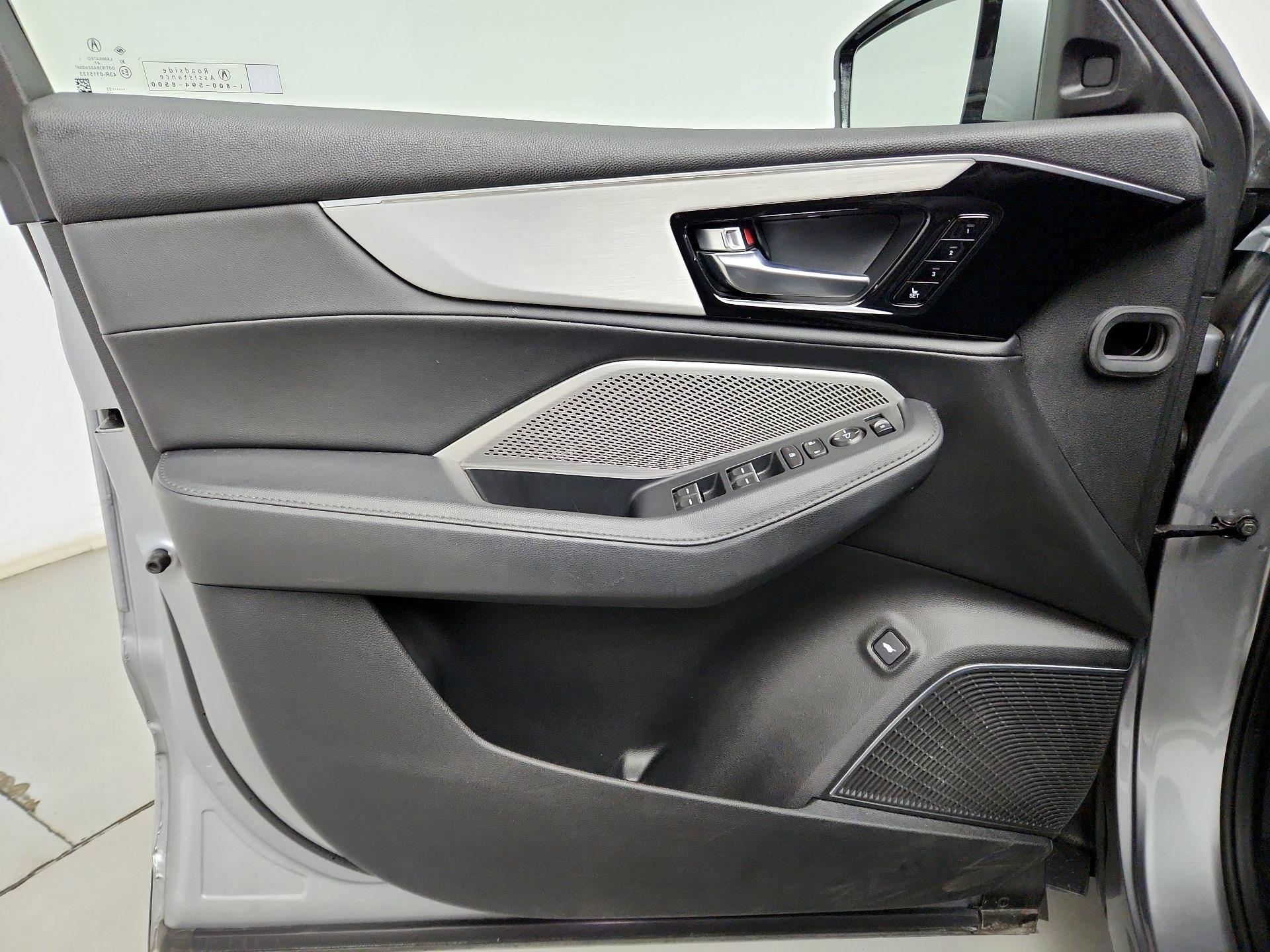 Thumbnail: 2023 Acura MDX - 12
