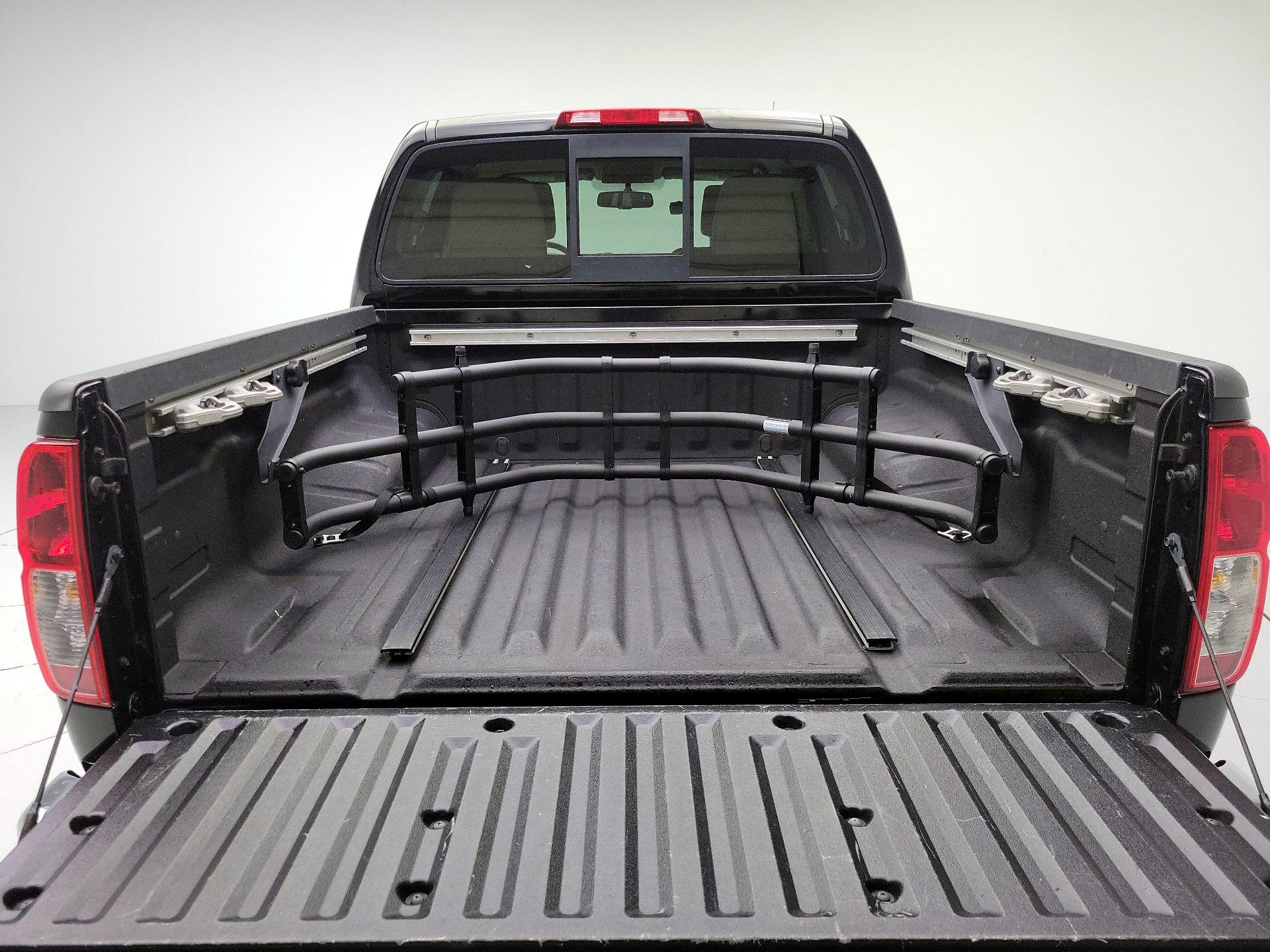 Thumbnail: 2017 Nissan Frontier - 20