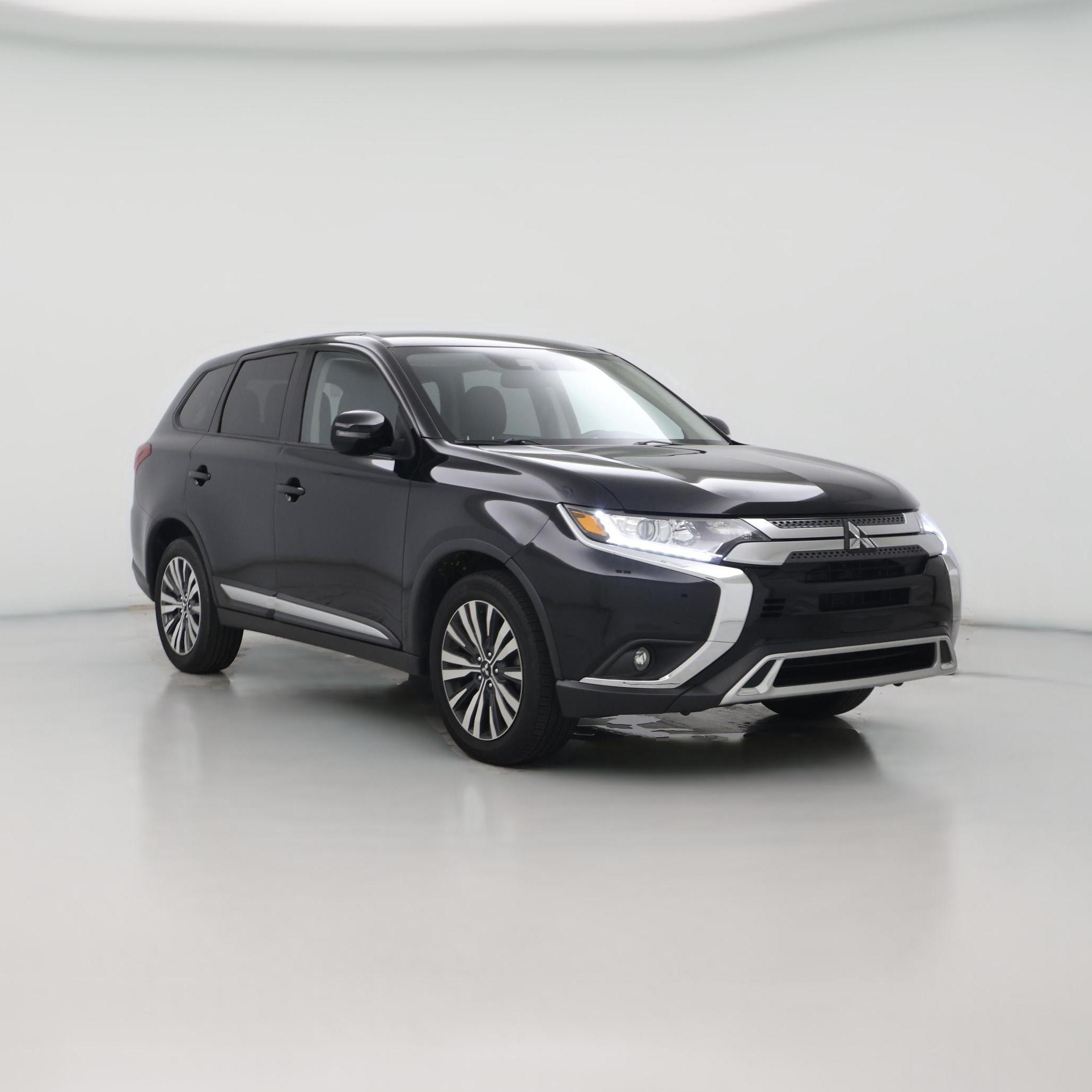 Thumbnail: 2020 Mitsubishi Outlander - 1