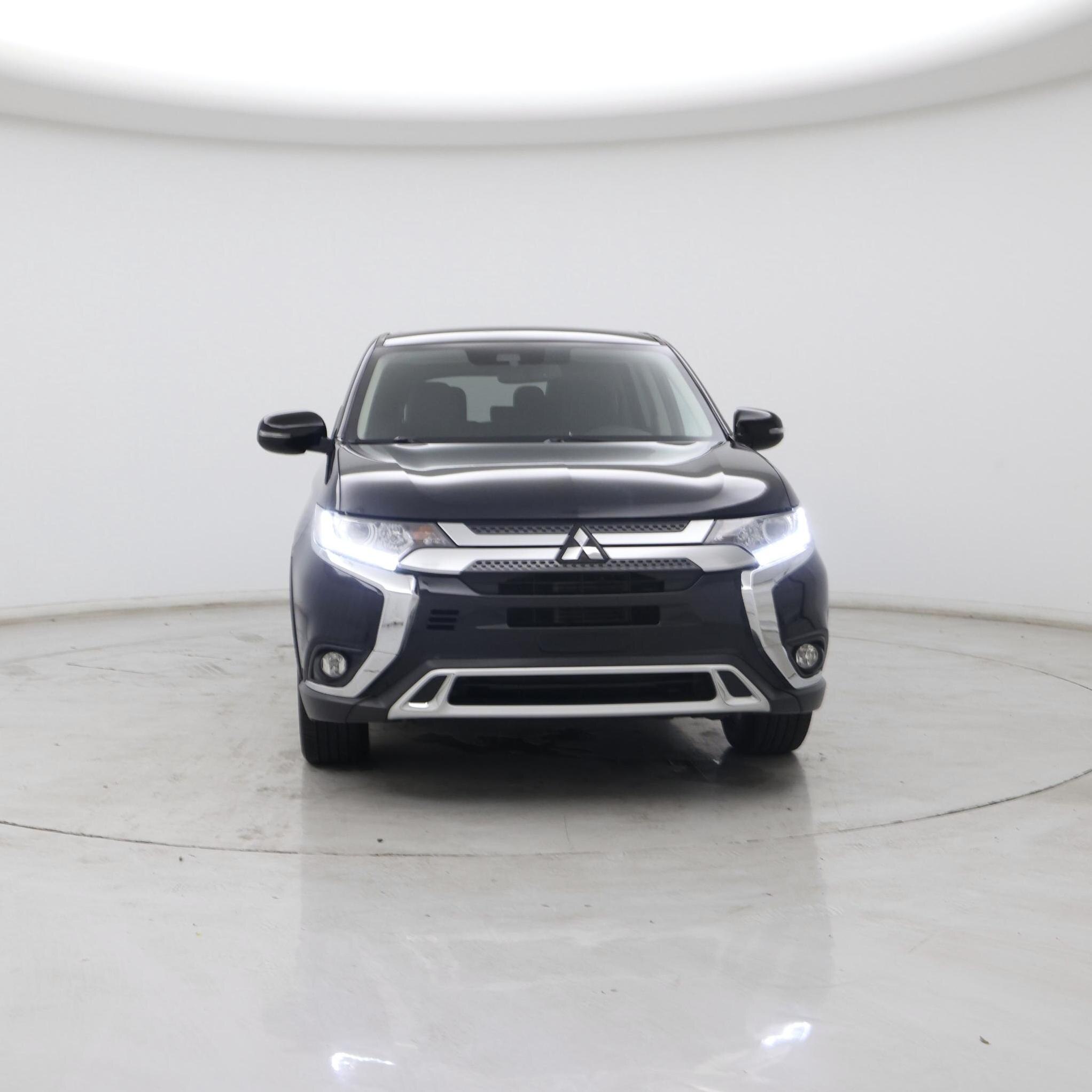 Thumbnail: 2020 Mitsubishi Outlander - 5