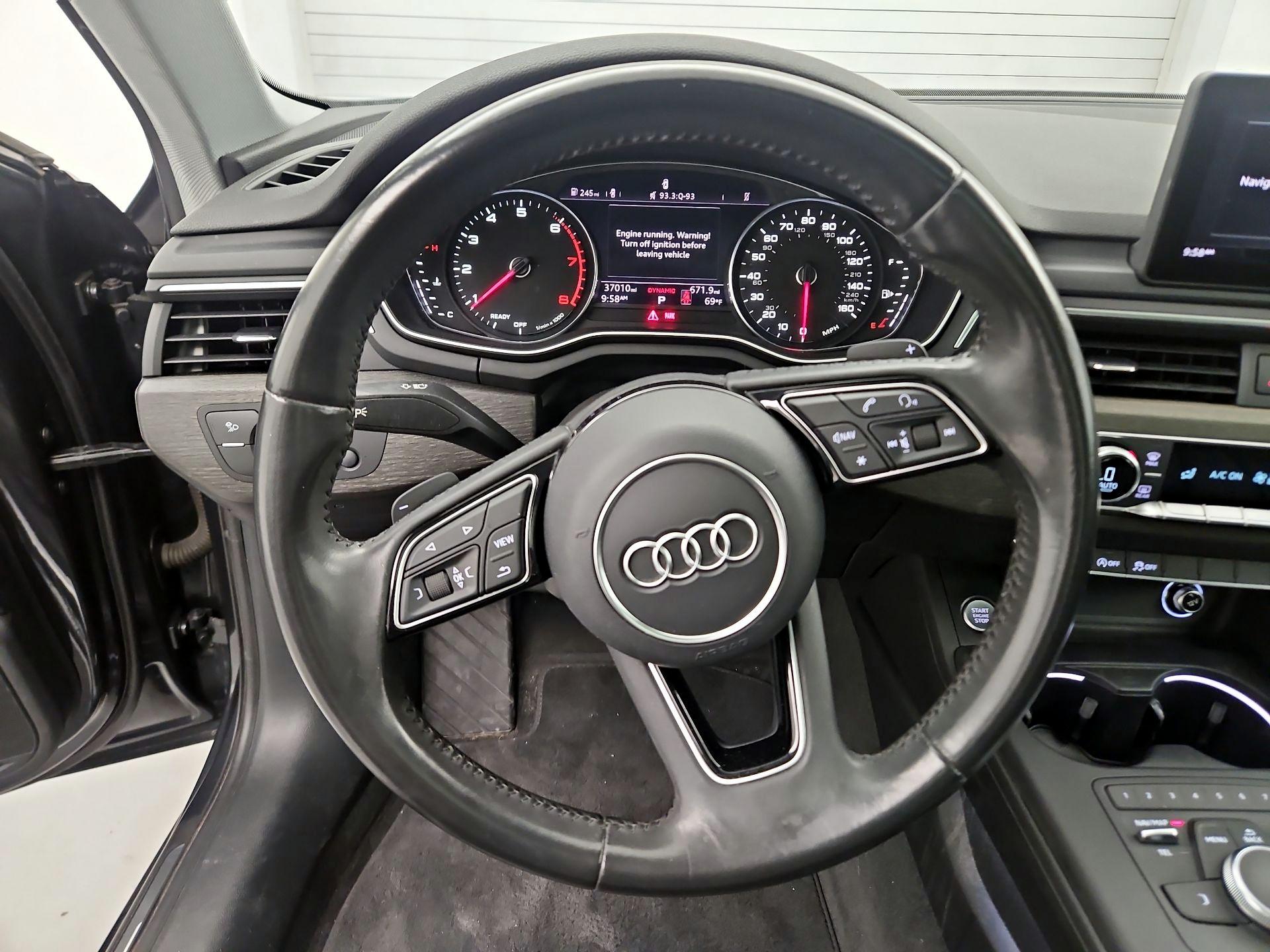 Thumbnail: 2019 Audi A4 - 10