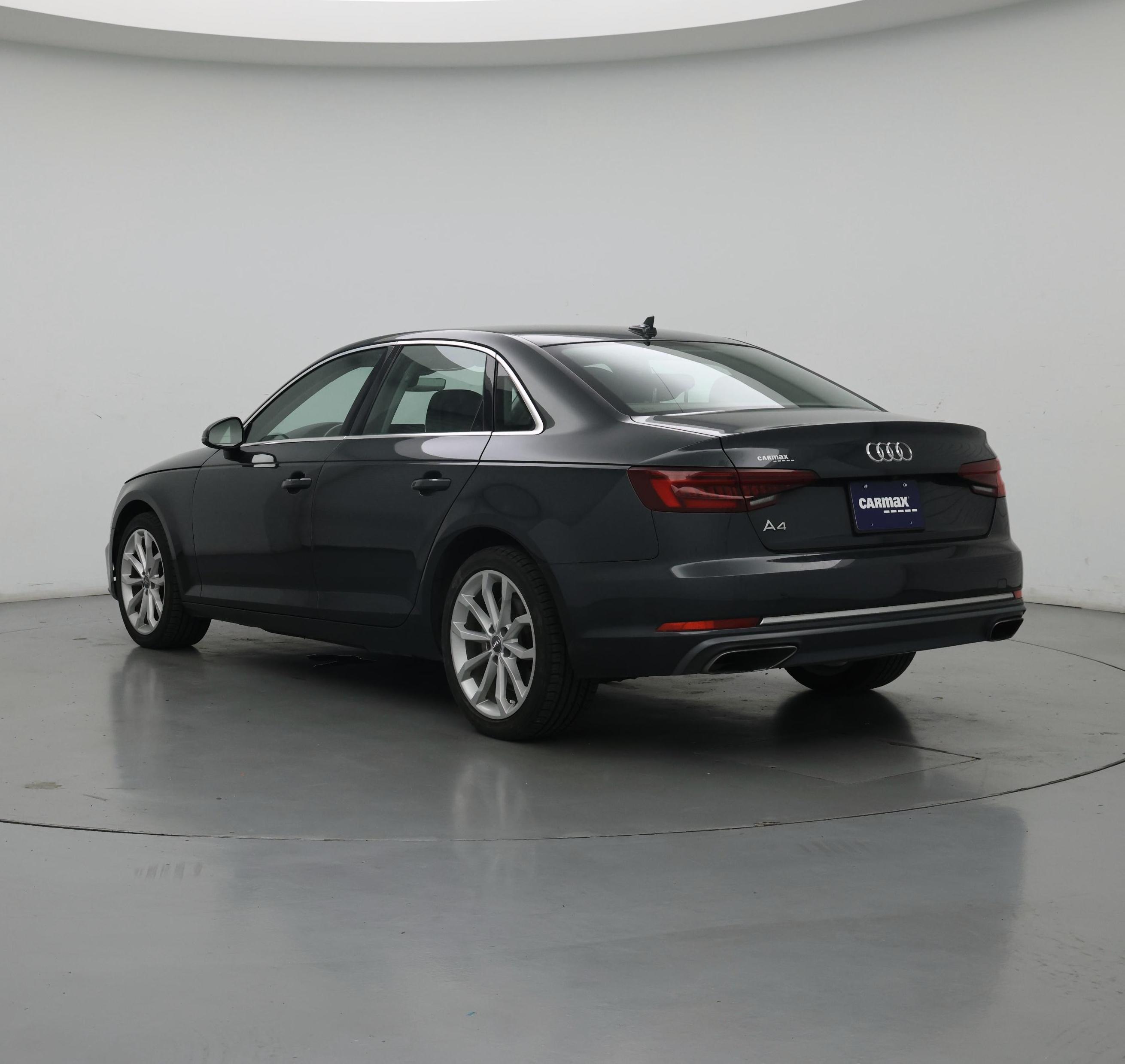 Thumbnail: 2019 Audi A4 - 2