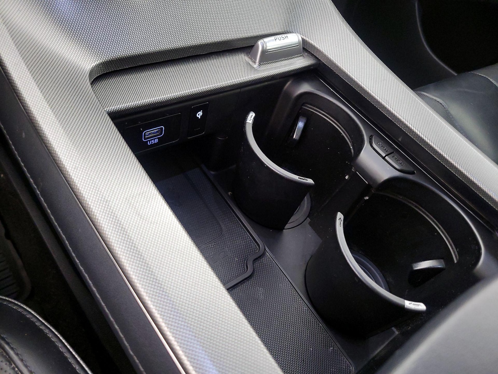 2020 Hyundai Palisade Limited - Photo 20