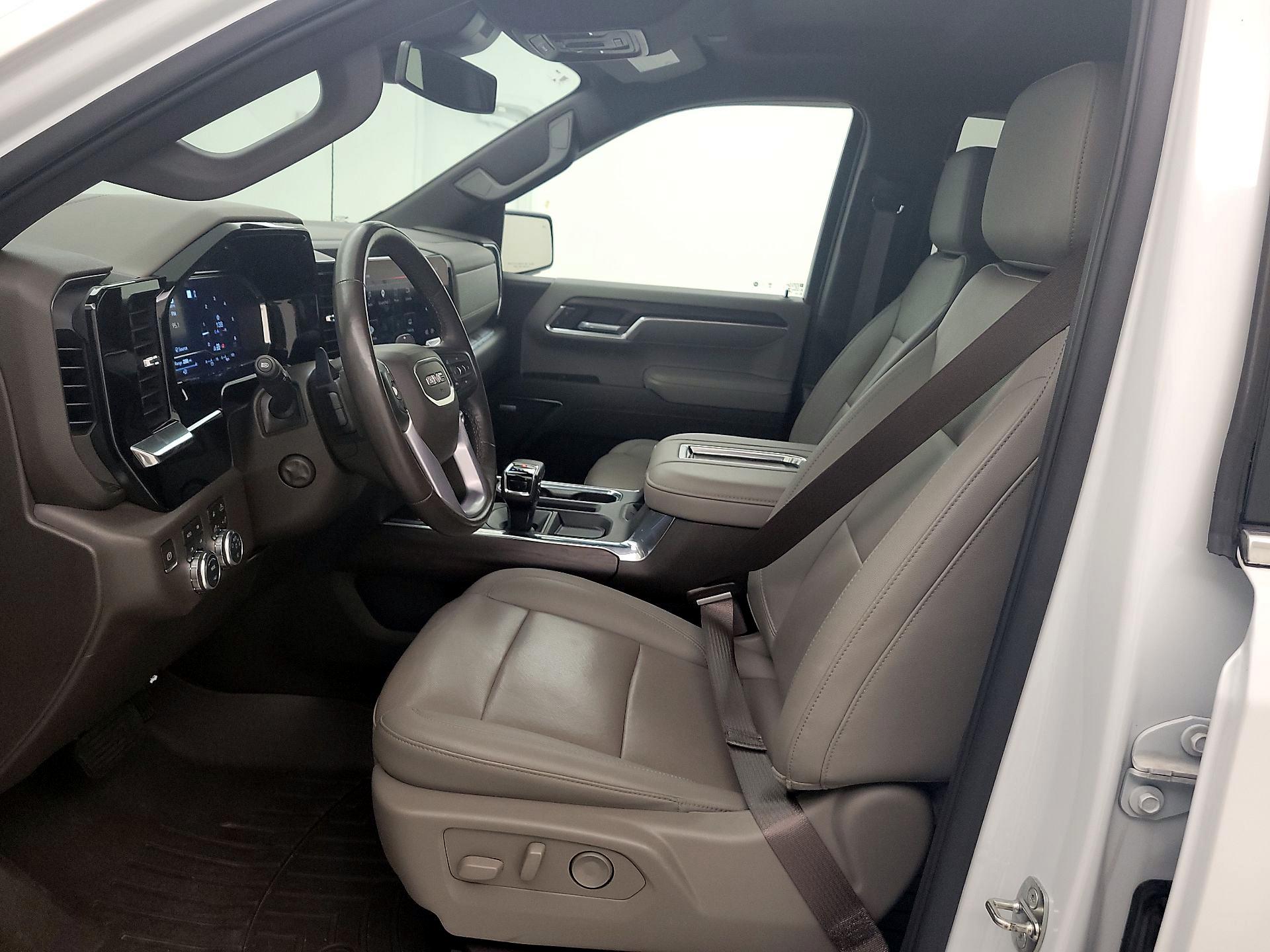 Thumbnail: 2022 GMC Sierra 1500 - 11