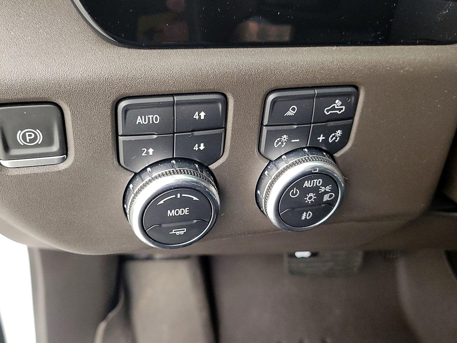 2022 GMC Sierra 1500 SLT - Photo 14