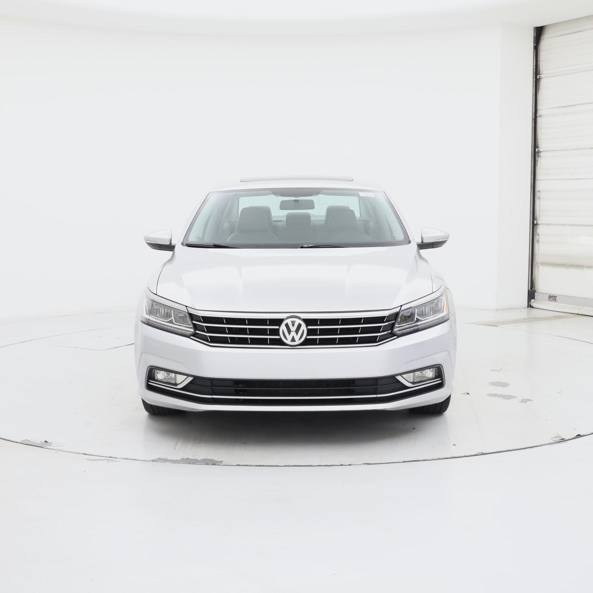 Thumbnail: 2018 Volkswagen Passat - 5