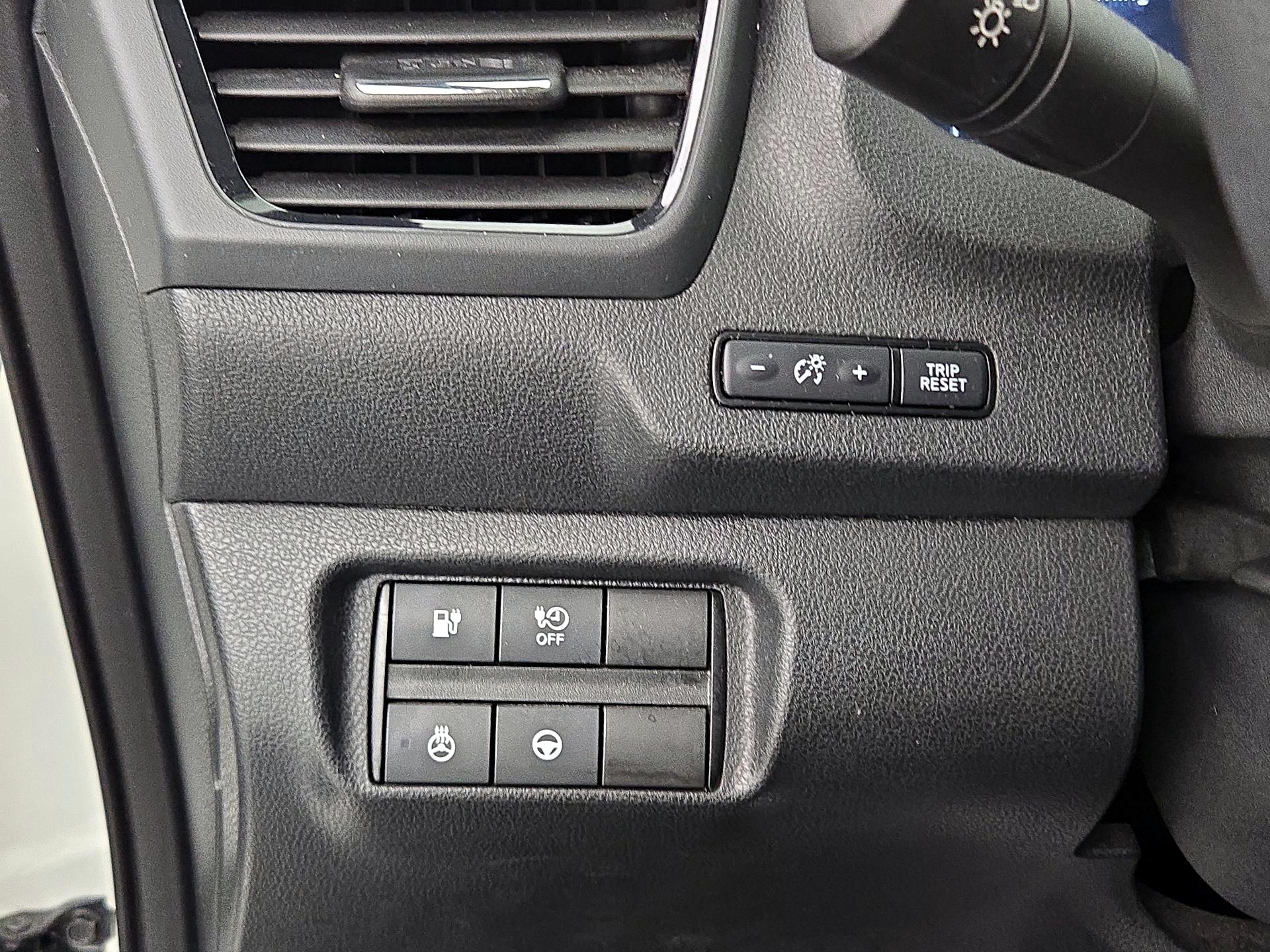 Thumbnail: 2019 Nissan Leaf - 13