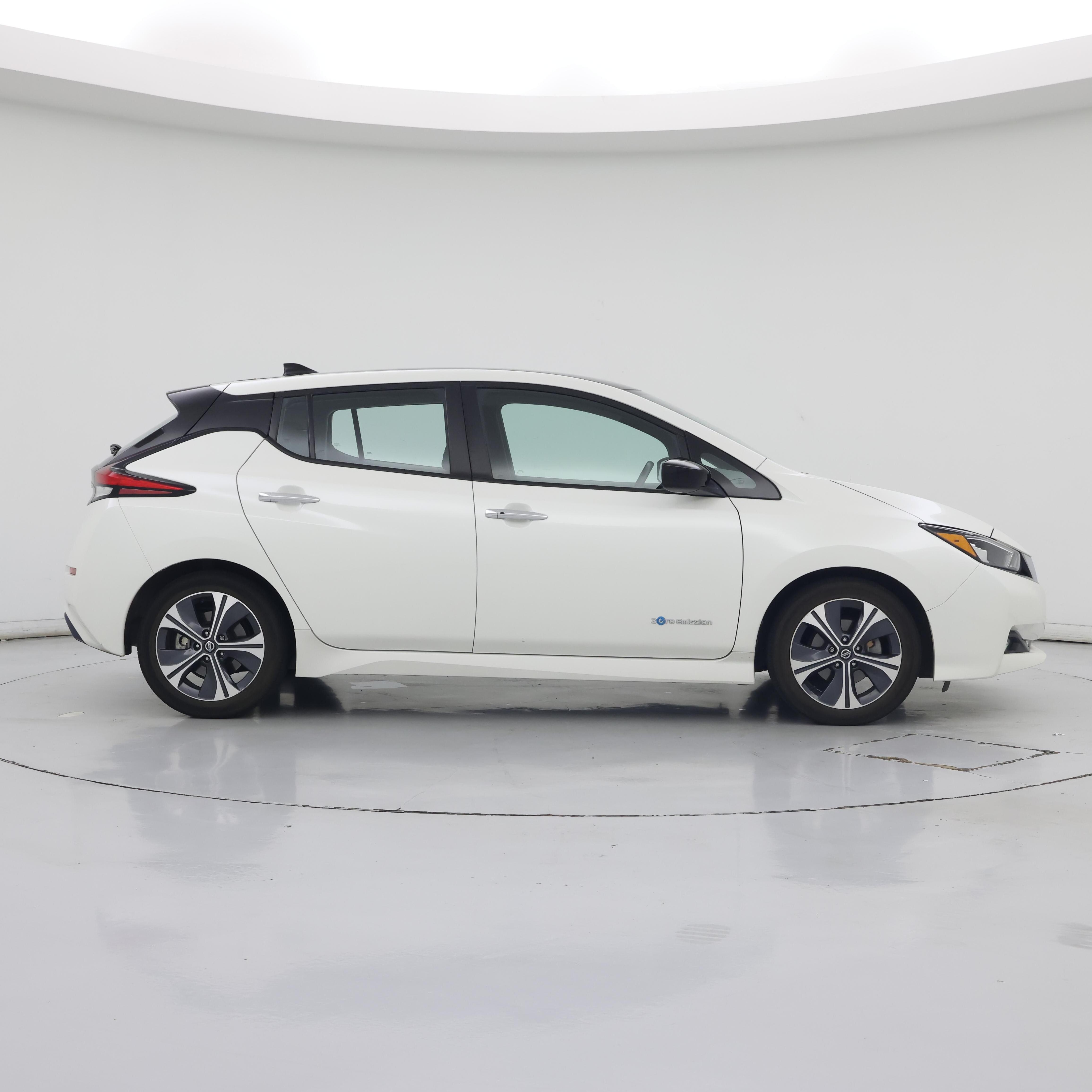 Thumbnail: 2019 Nissan Leaf - 7