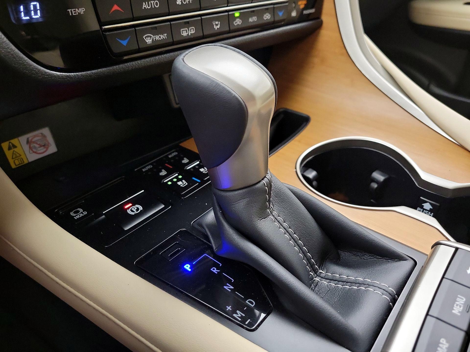 Thumbnail: 2022 Lexus RX - 18