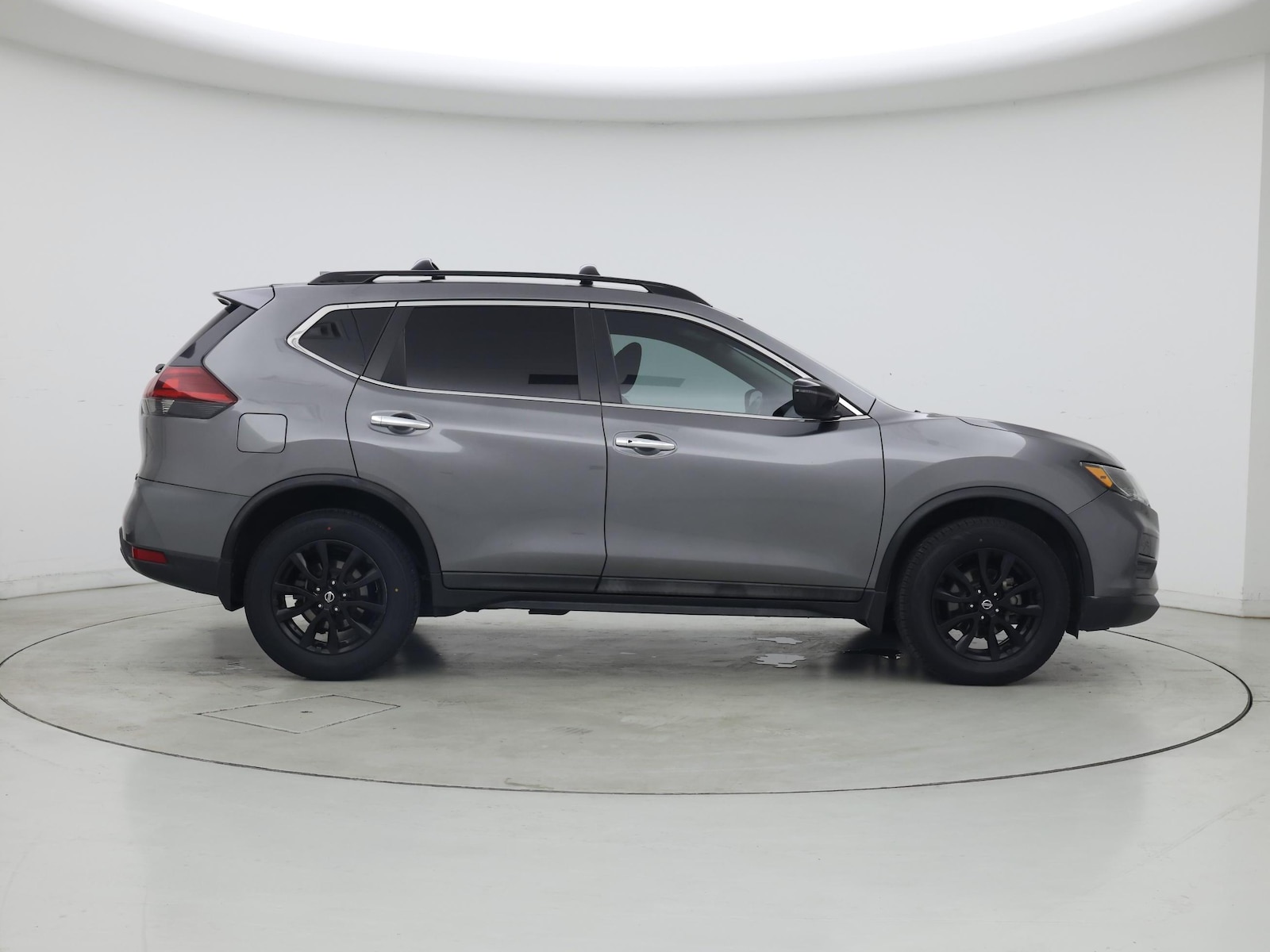 2018 Nissan Rogue SV - Photo 8
